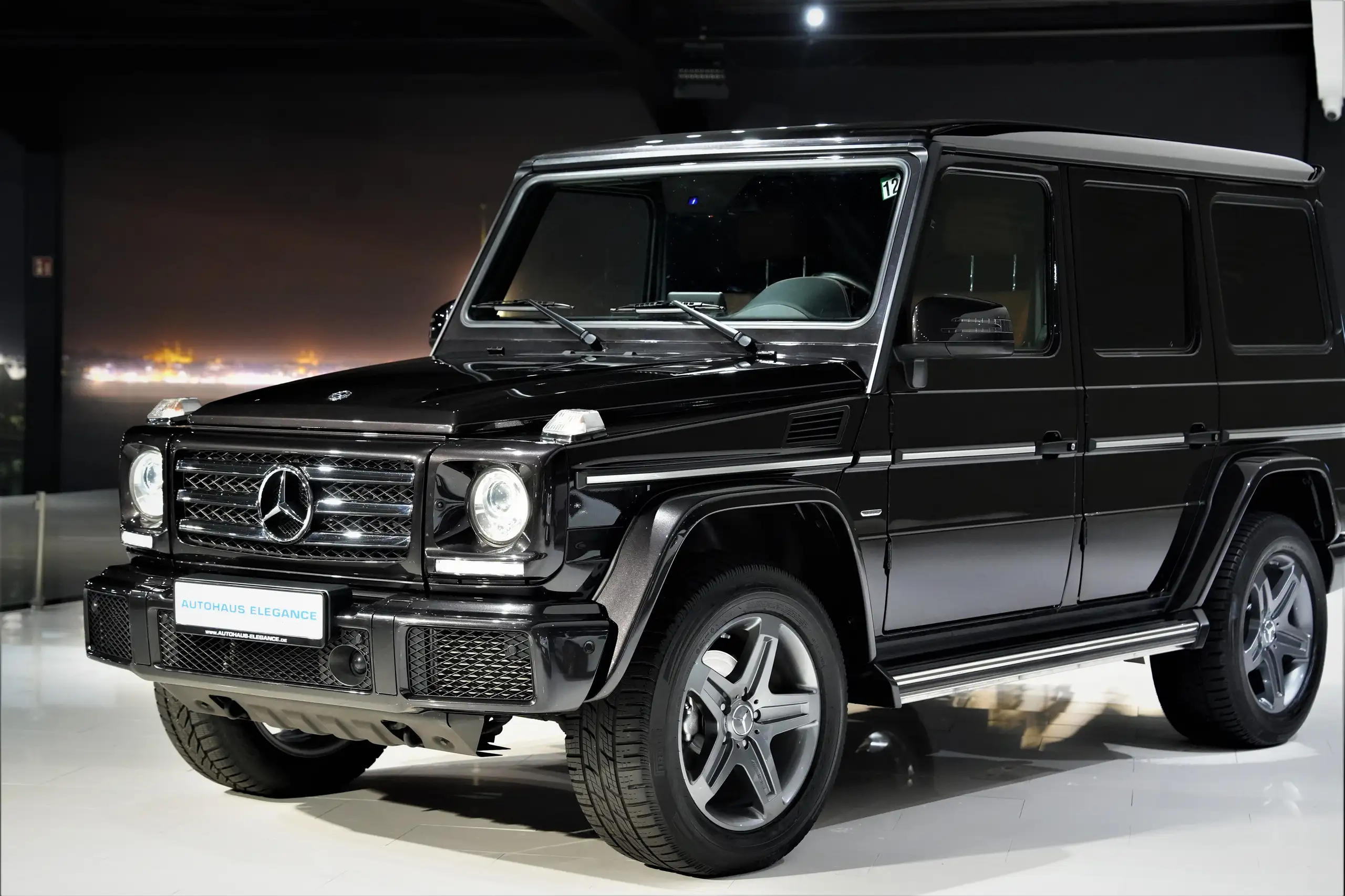 Mercedes-Benz - G 350