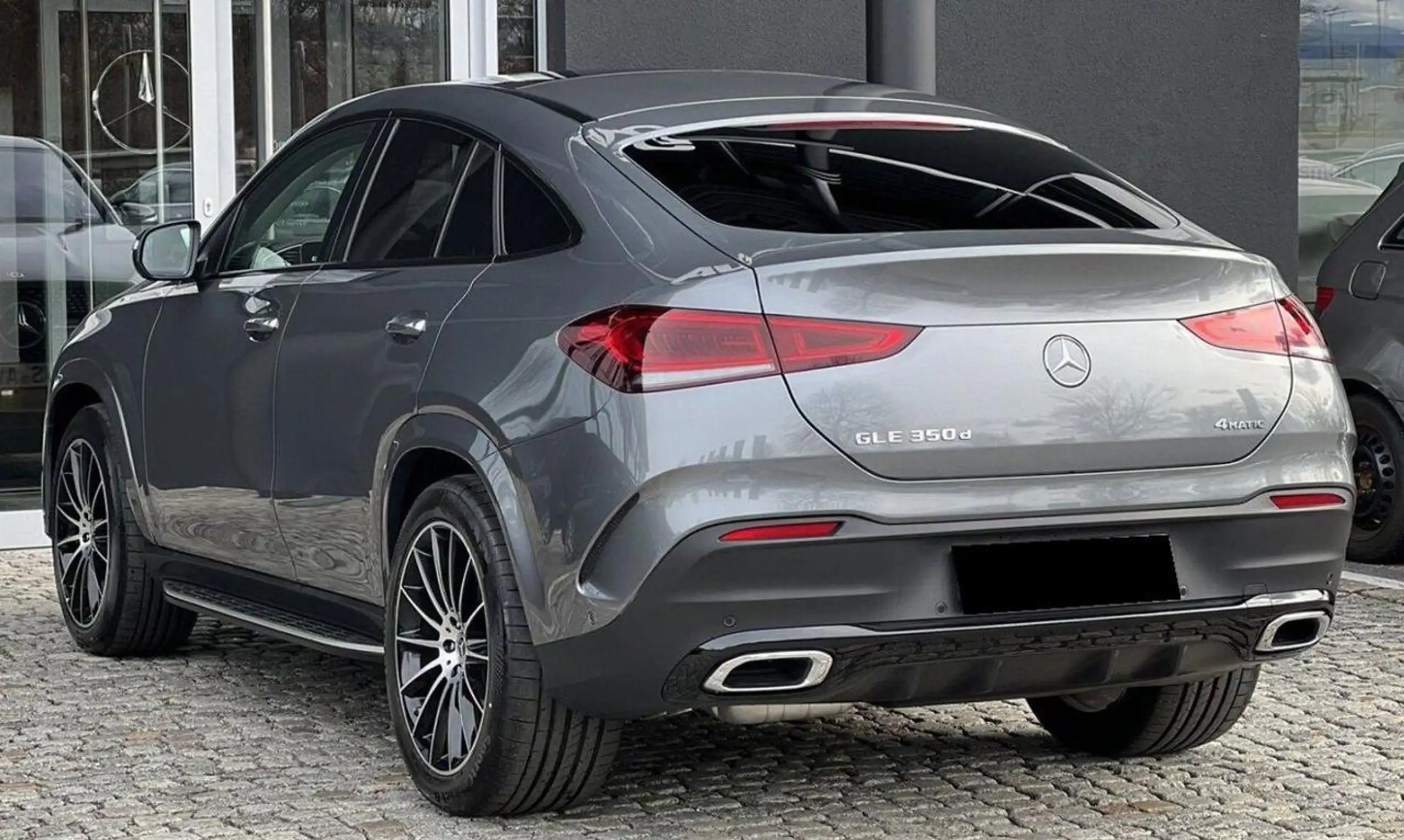 Mercedes-Benz - GLE 350