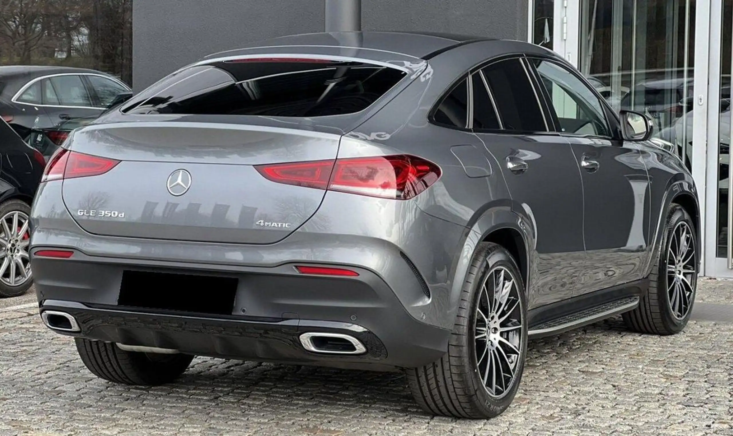 Mercedes-Benz - GLE 350