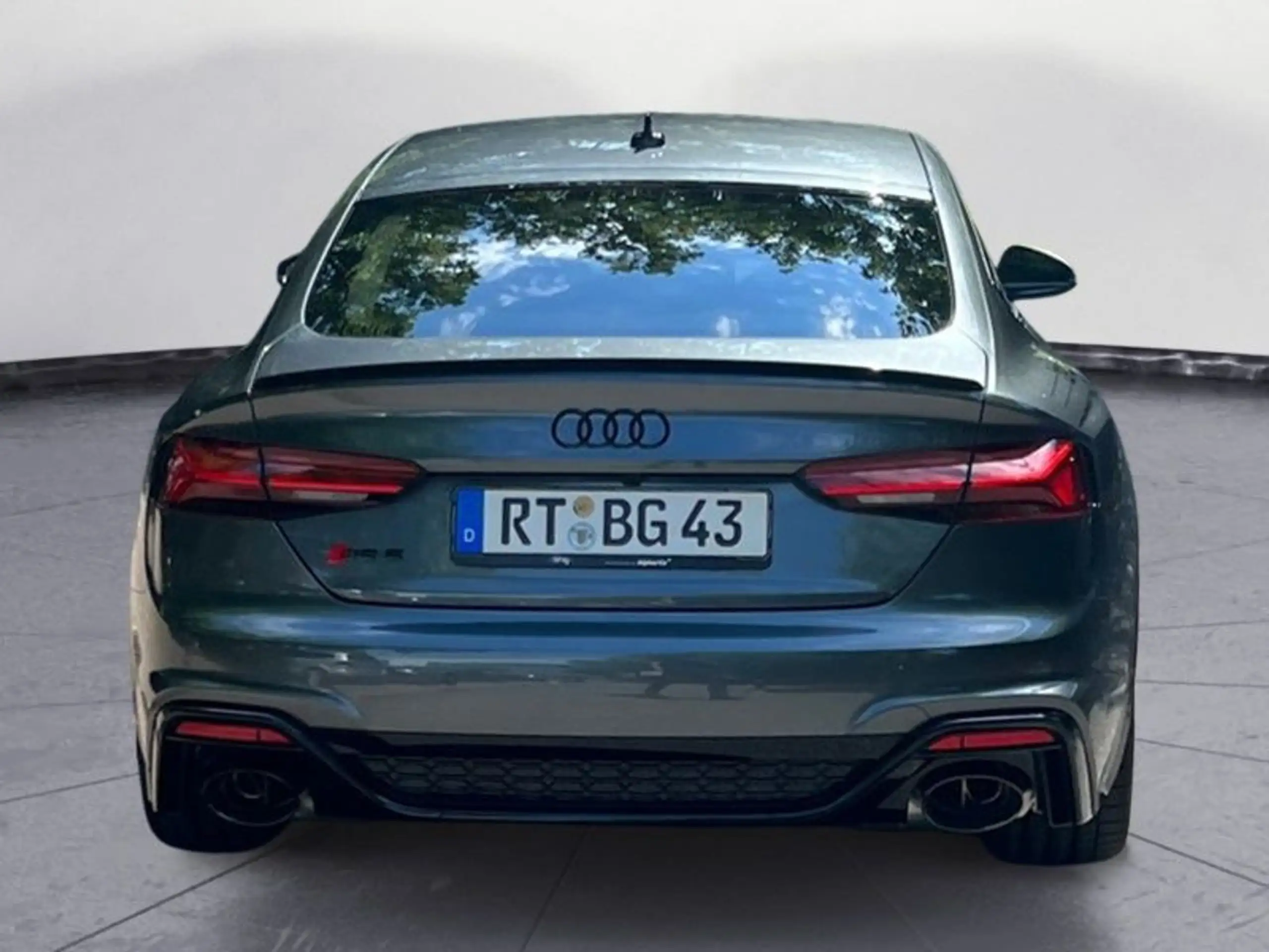 Audi - RS5