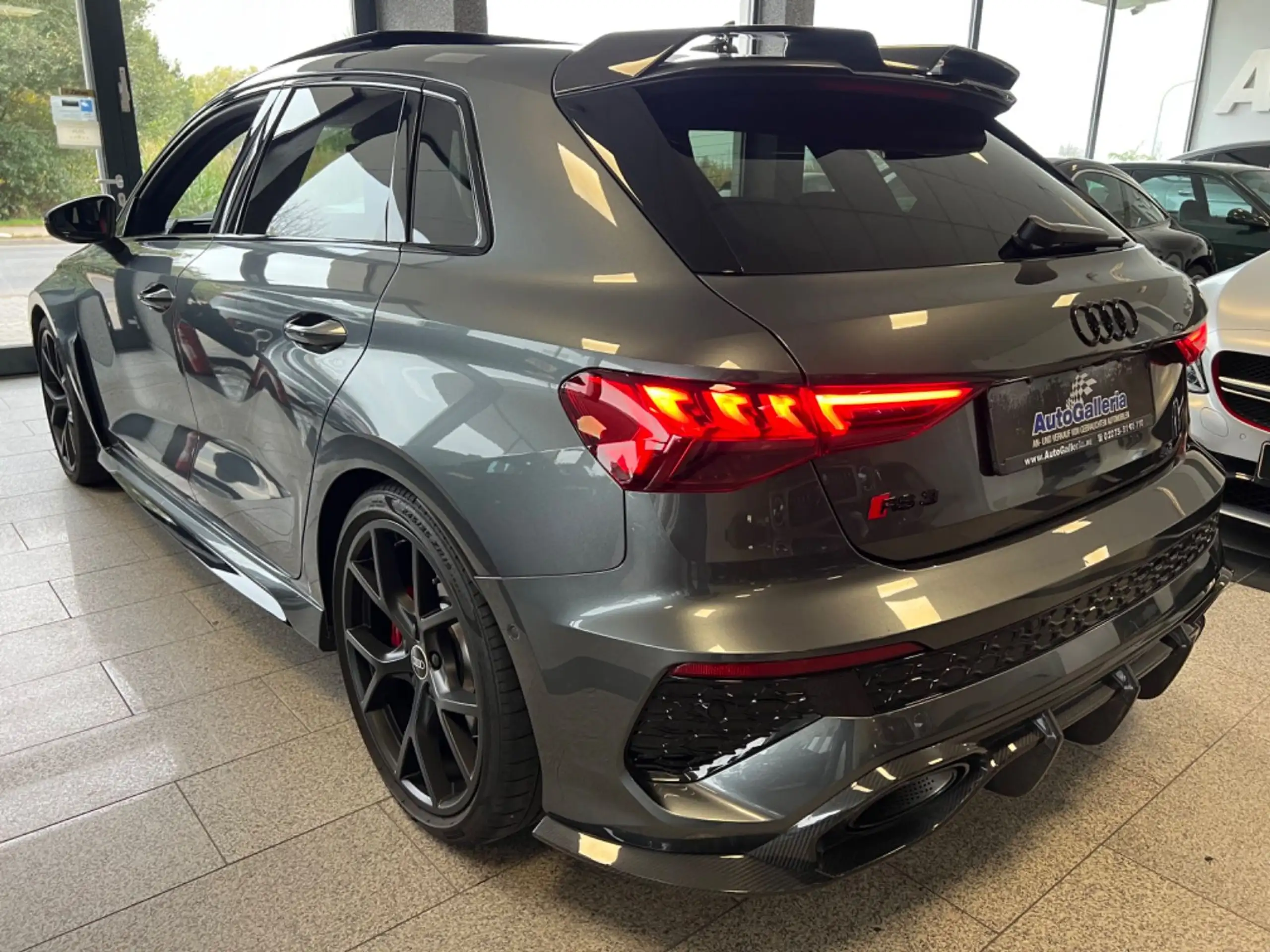 Audi - RS3