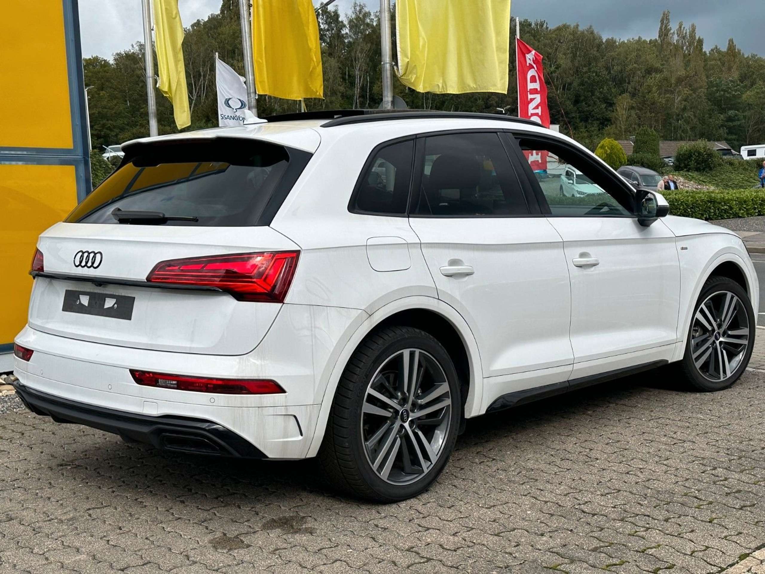 Audi - Q5