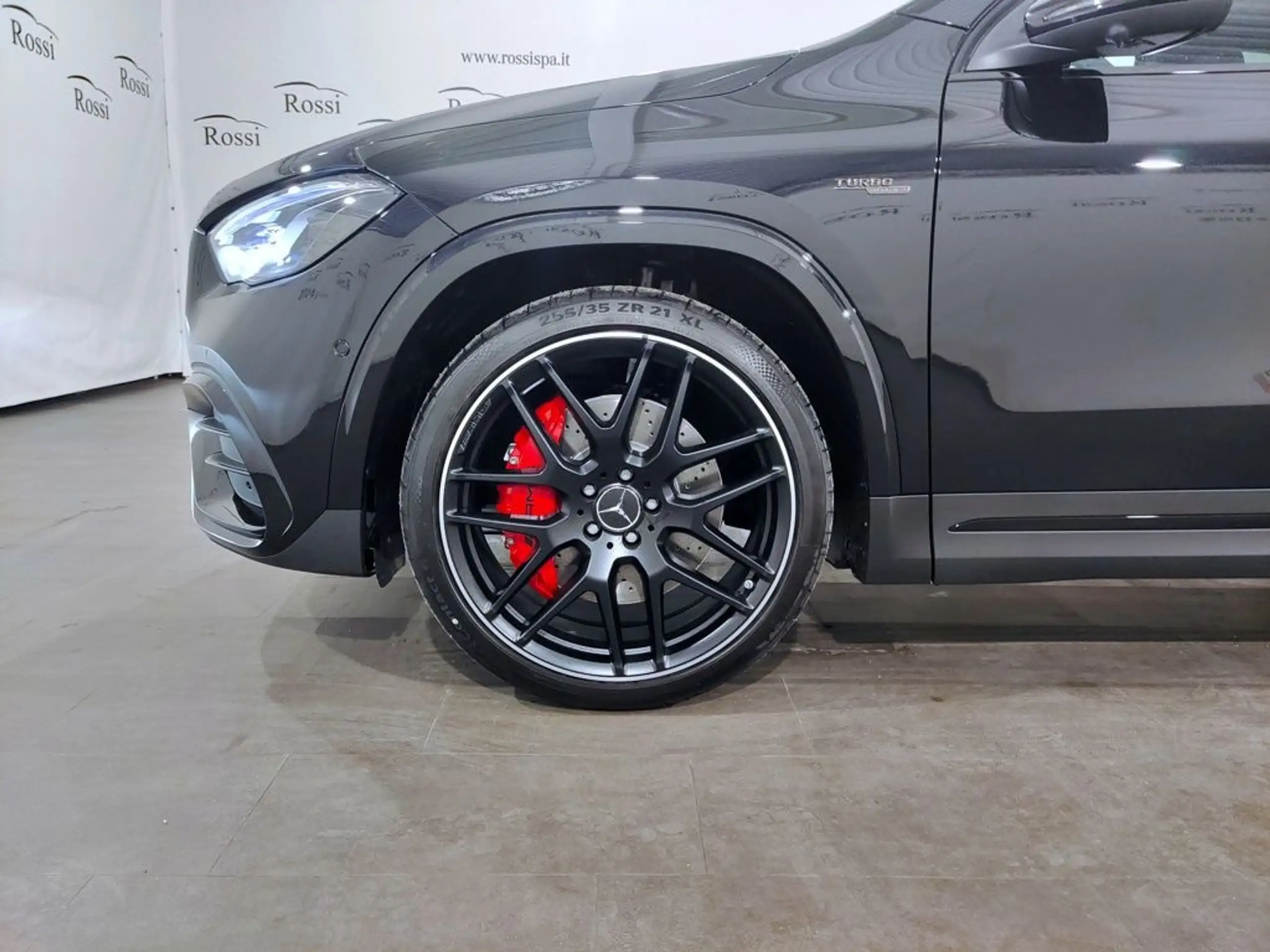 Mercedes-Benz - GLA 45 AMG