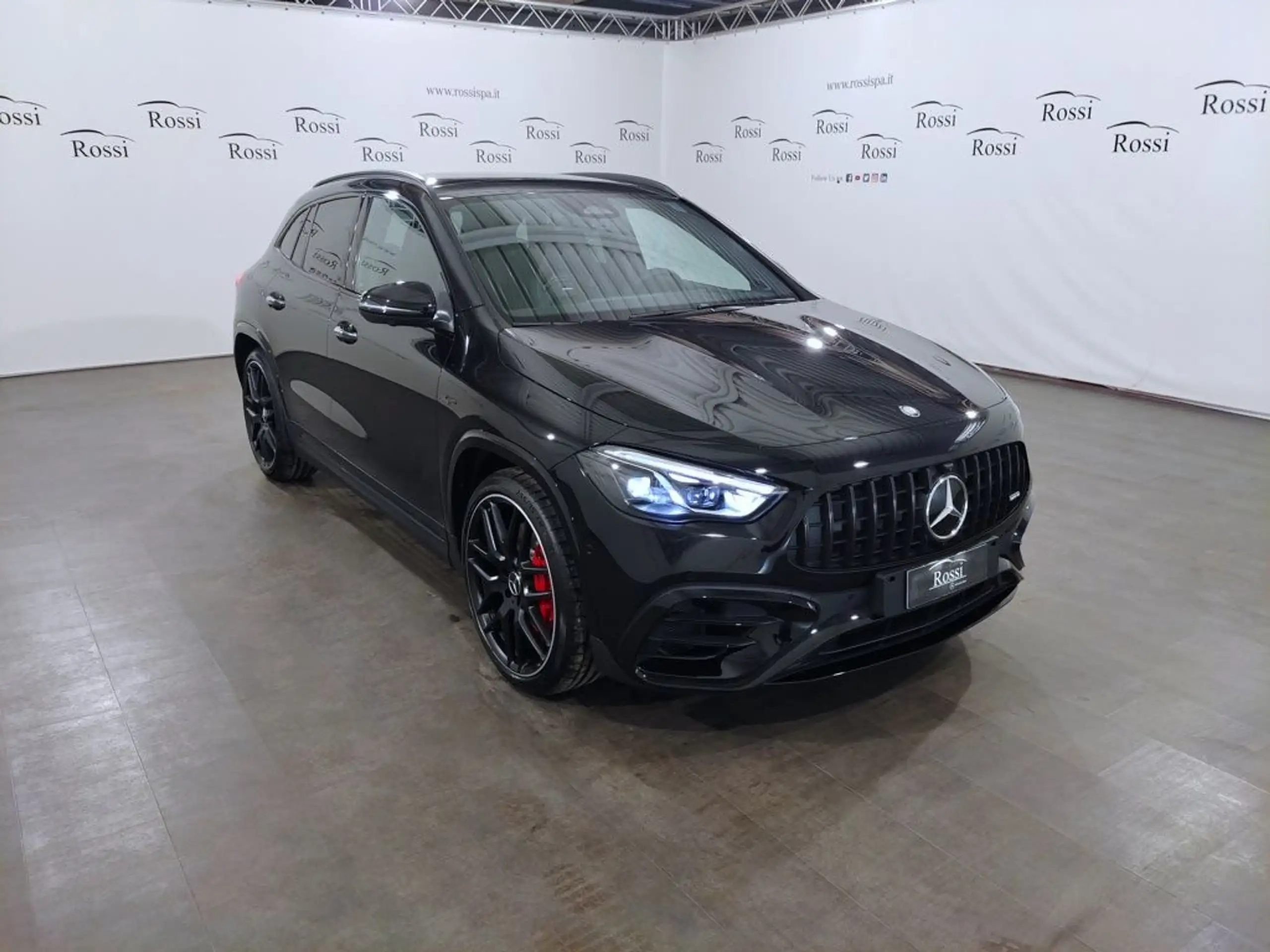 Mercedes-Benz - GLA 45 AMG