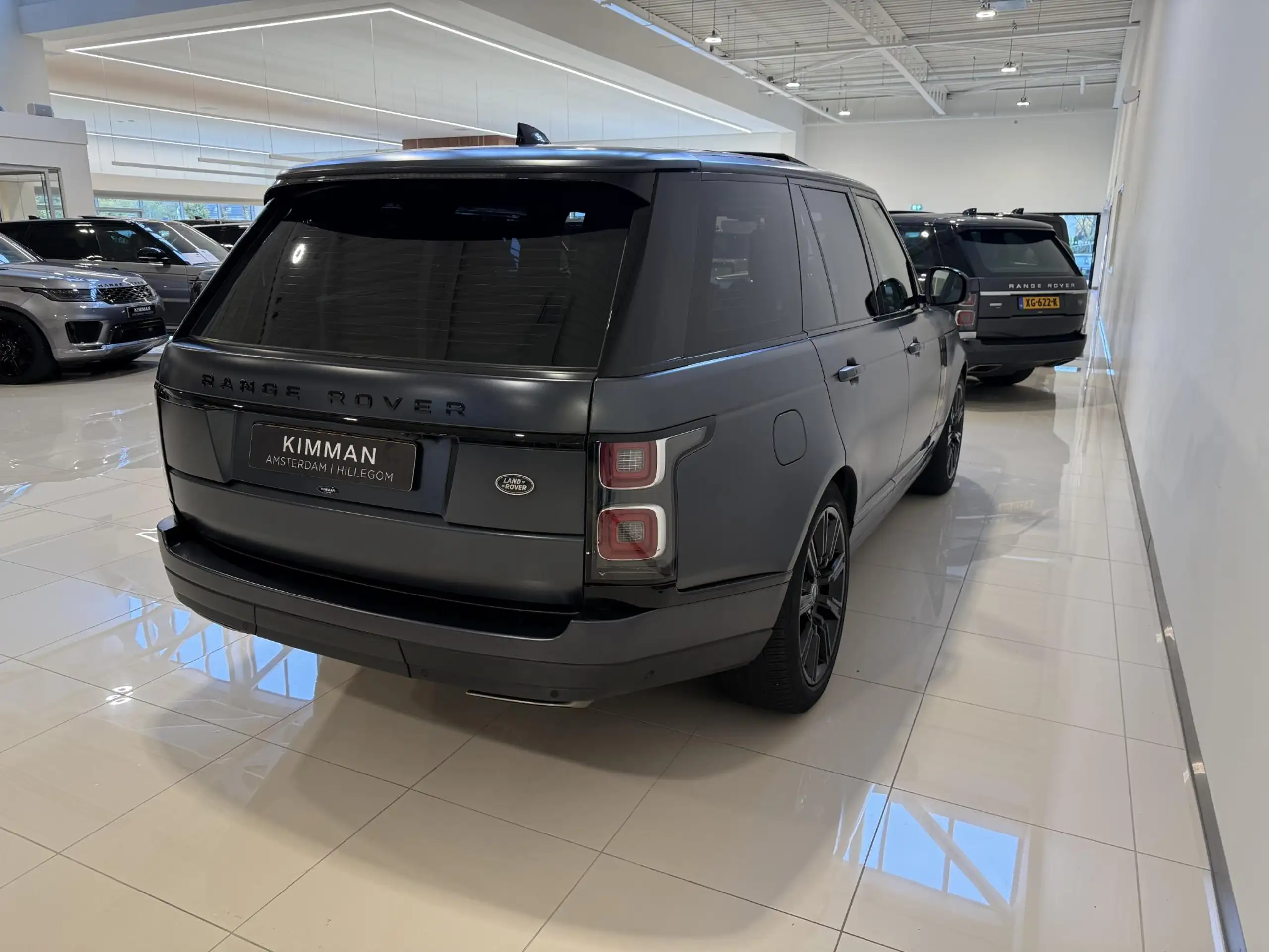 Land Rover - Range Rover