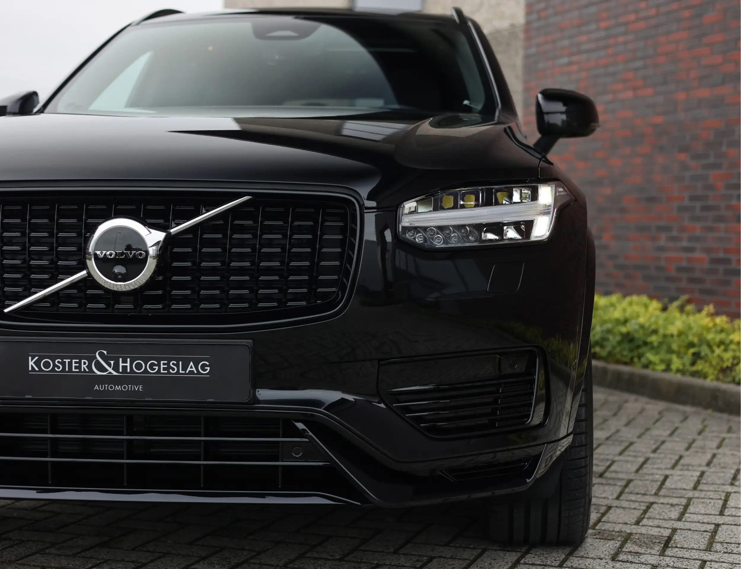 Volvo - XC90