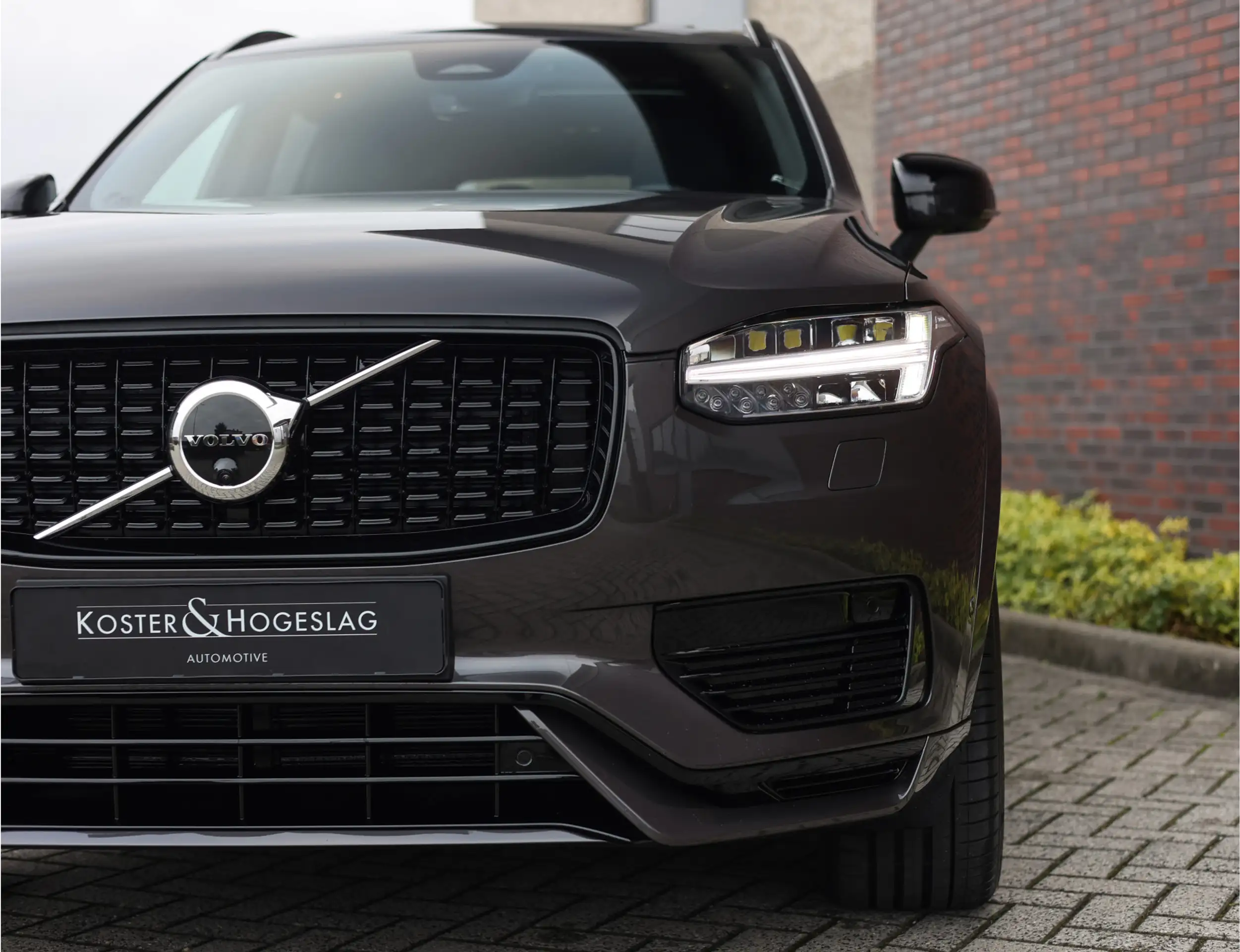 Volvo - XC90