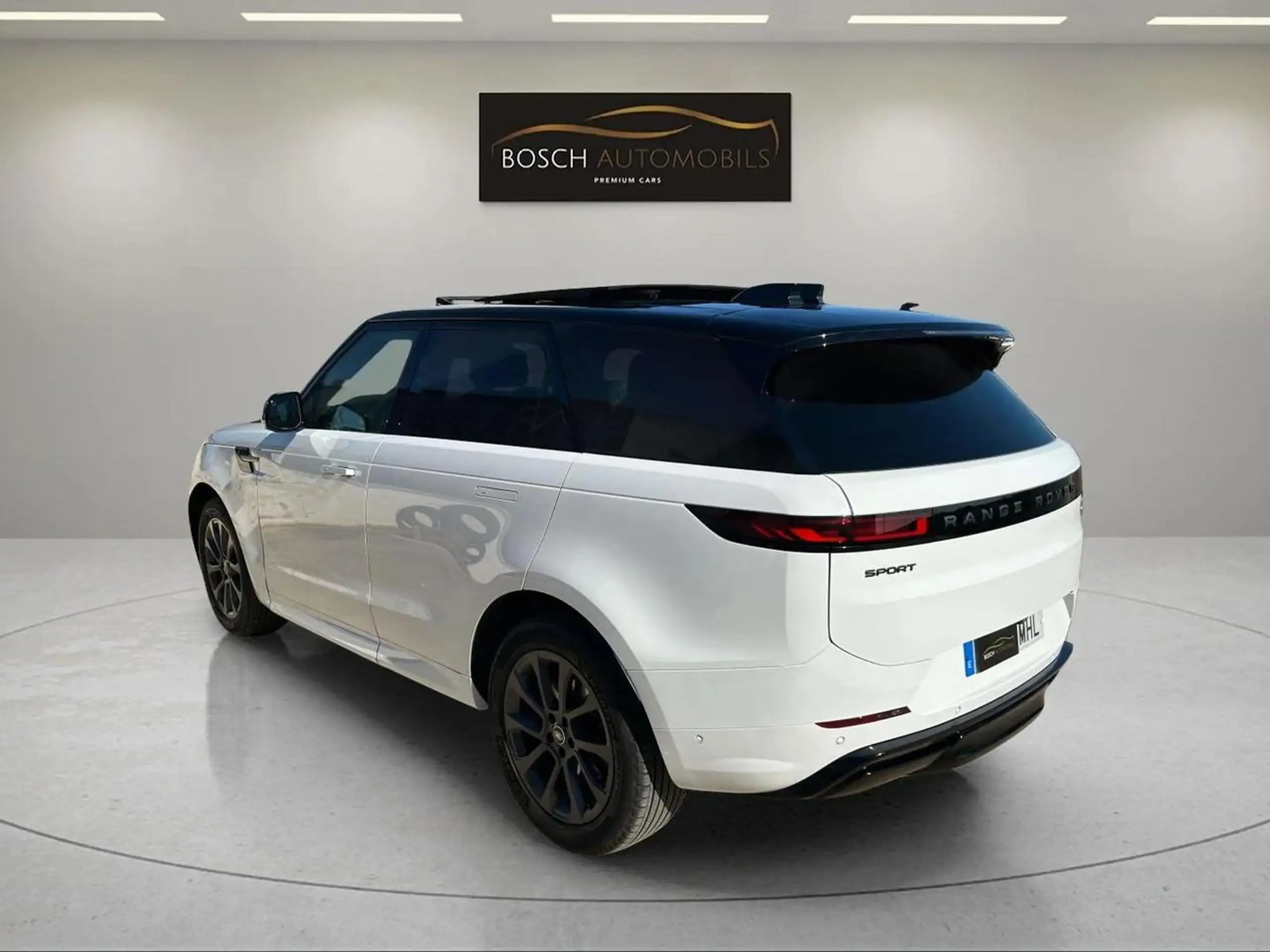 Land Rover - Range Rover Sport