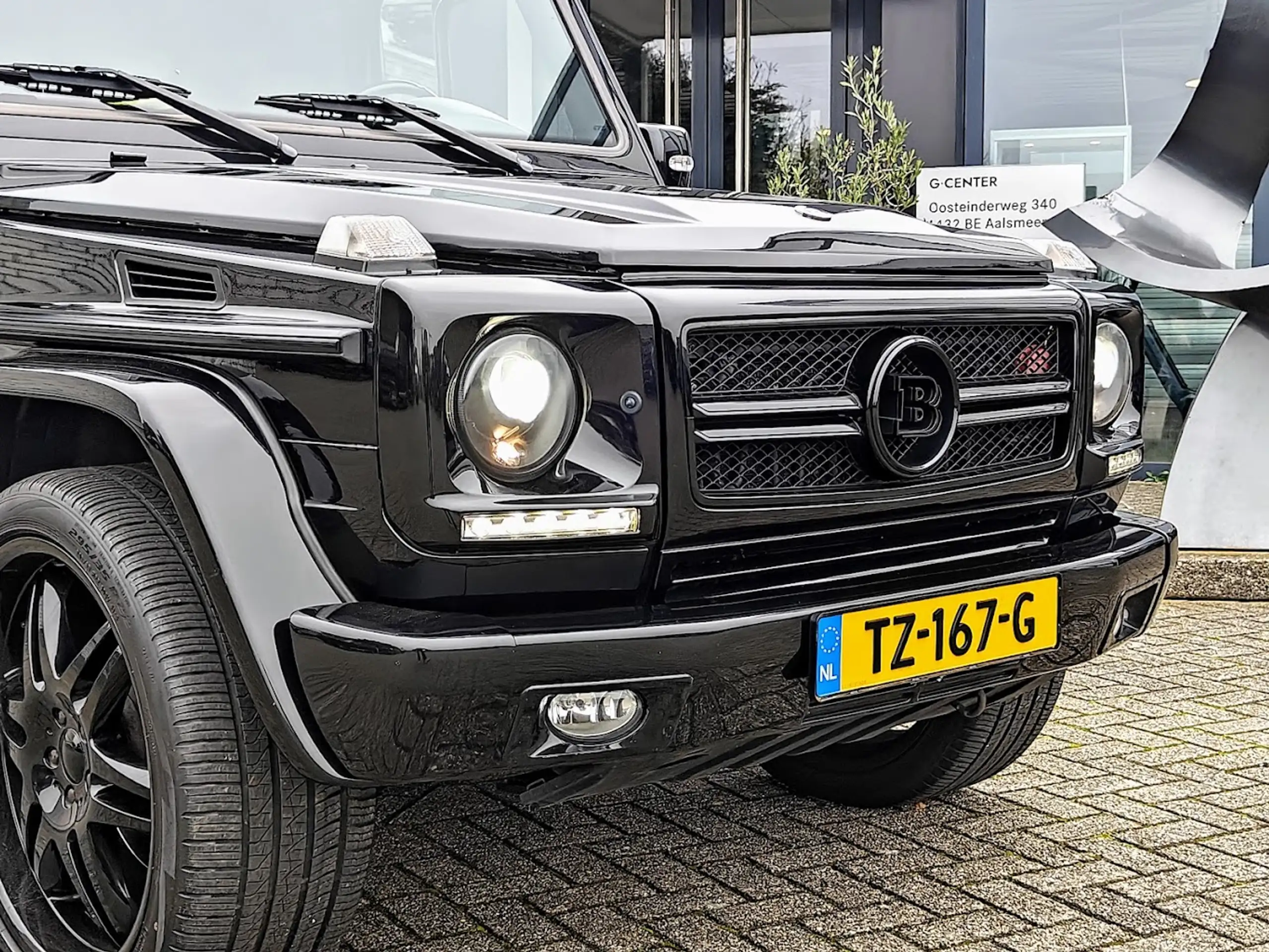 Mercedes-Benz - G