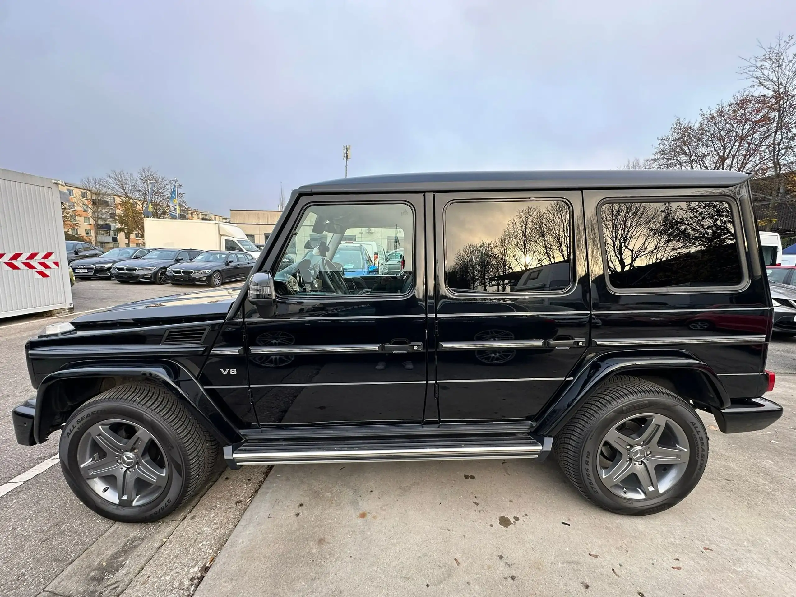 Mercedes-Benz - G 500