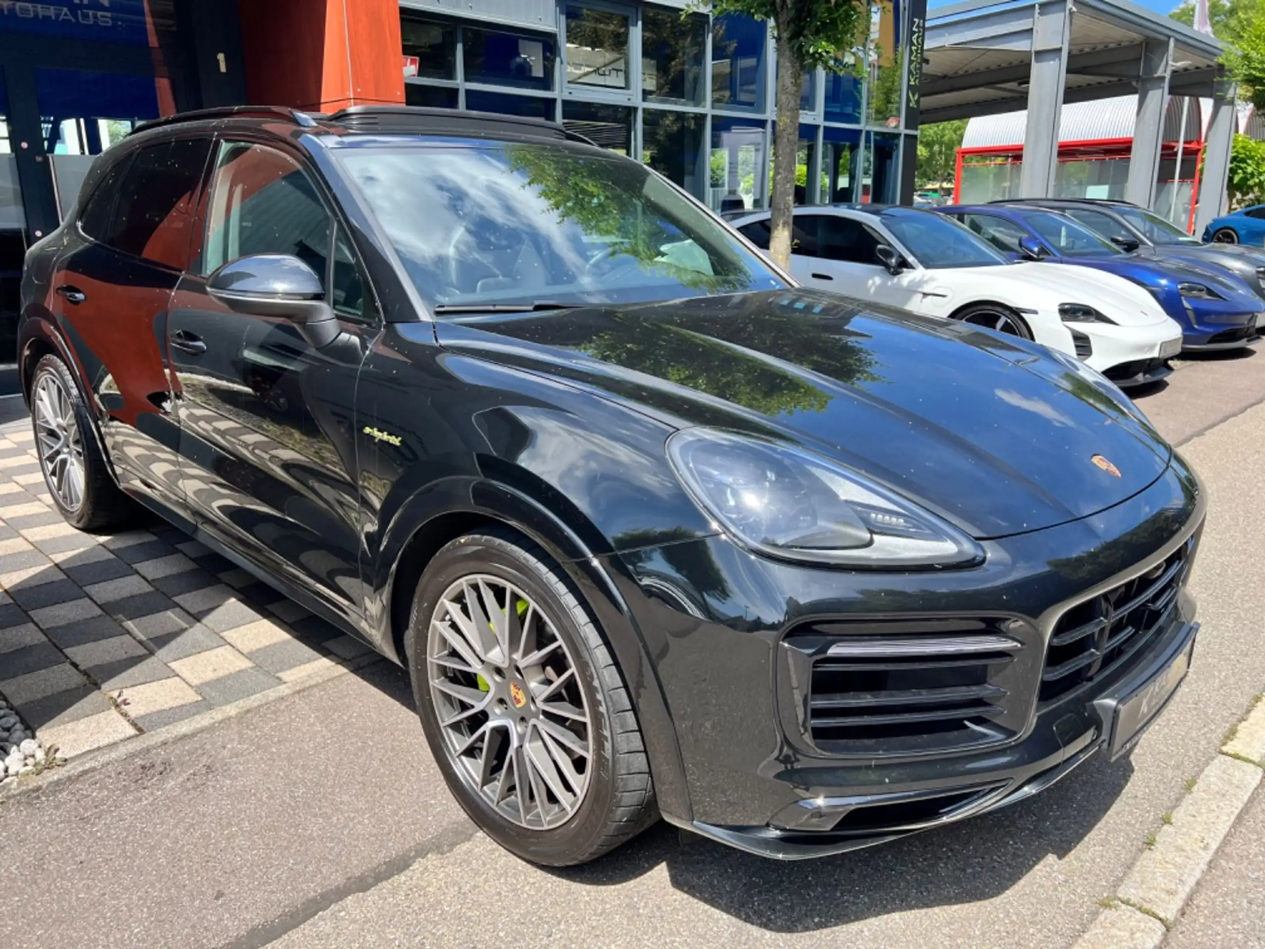 Porsche - Cayenne