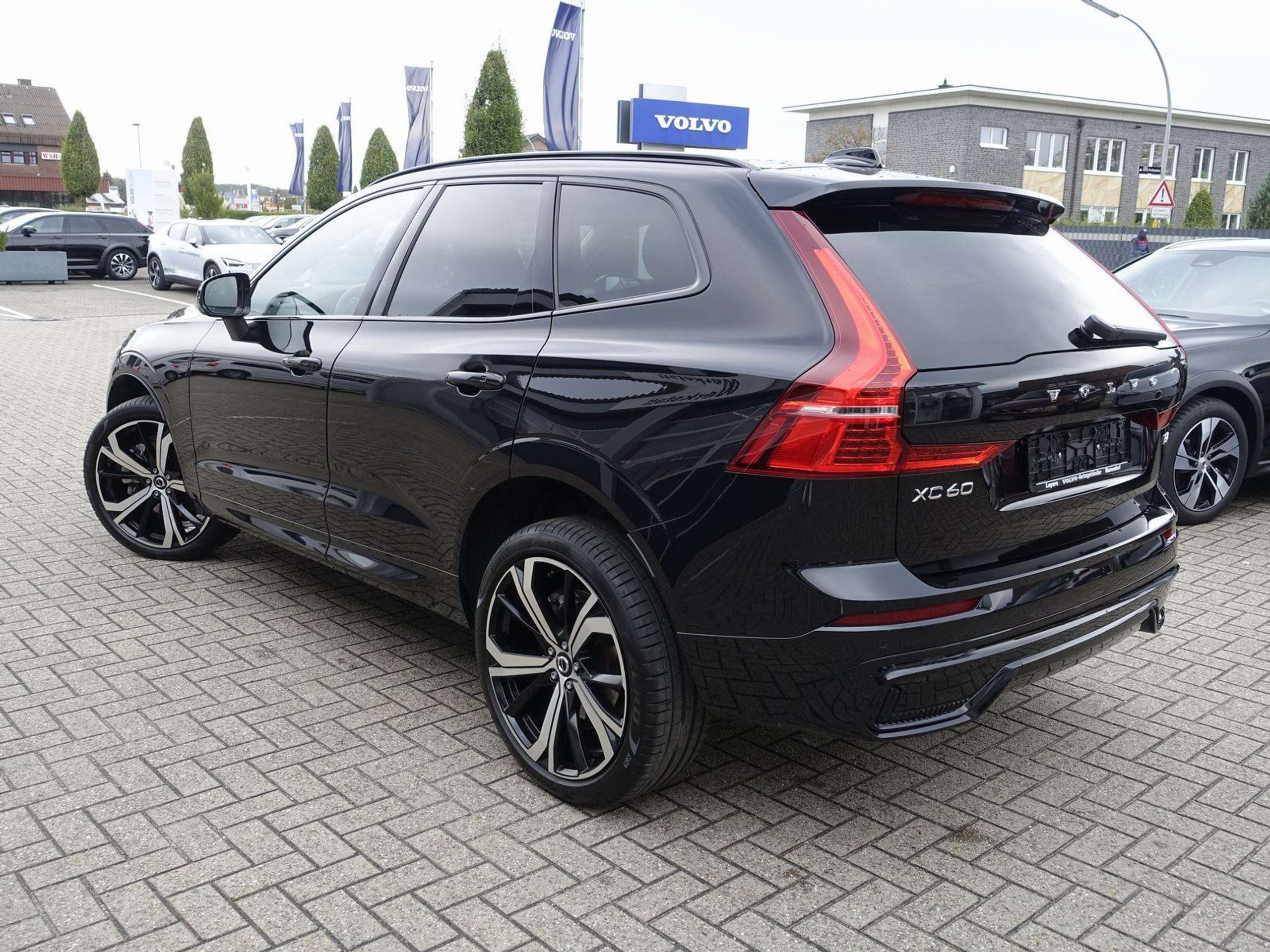 Volvo - XC60