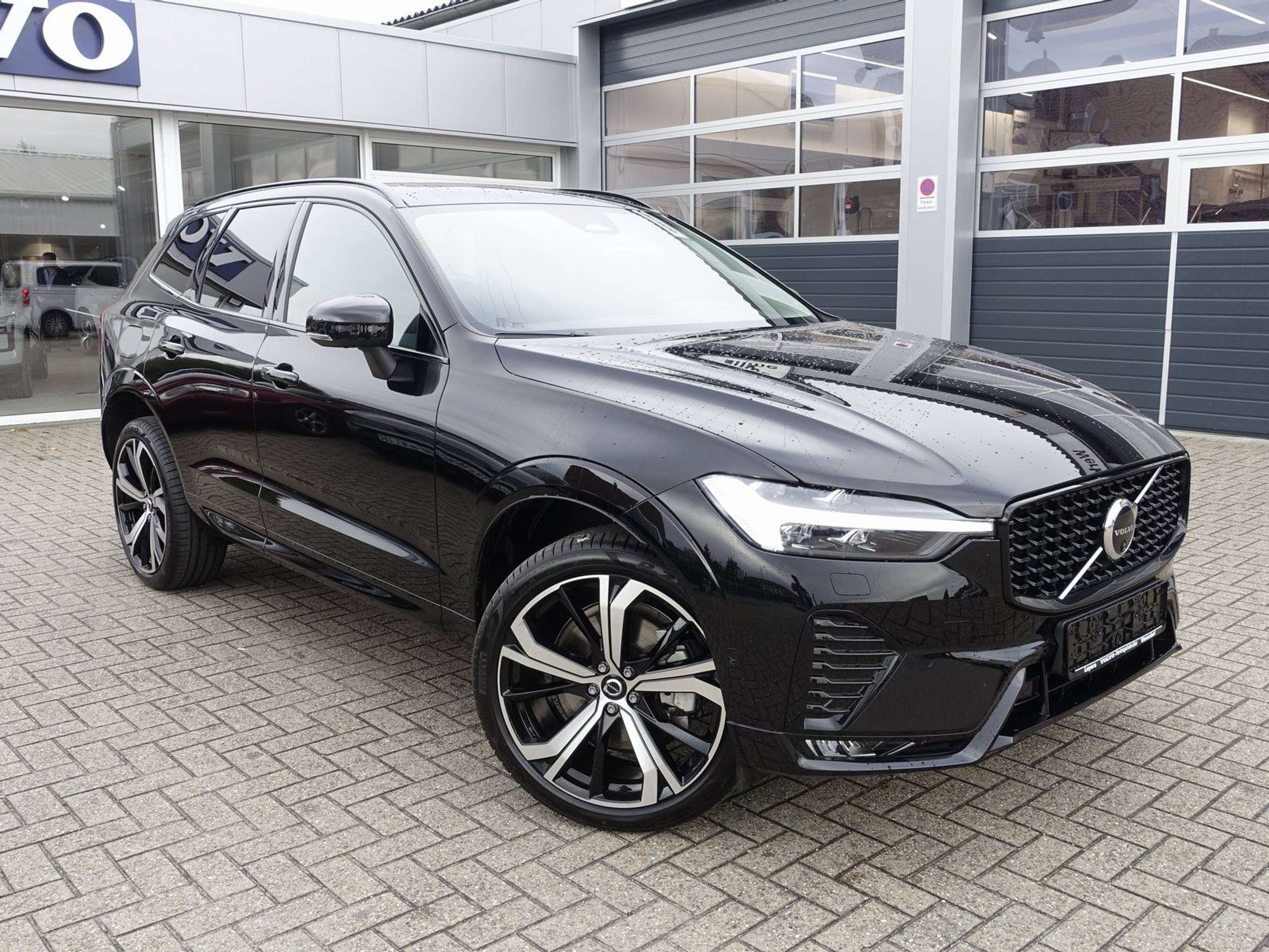 Volvo - XC60