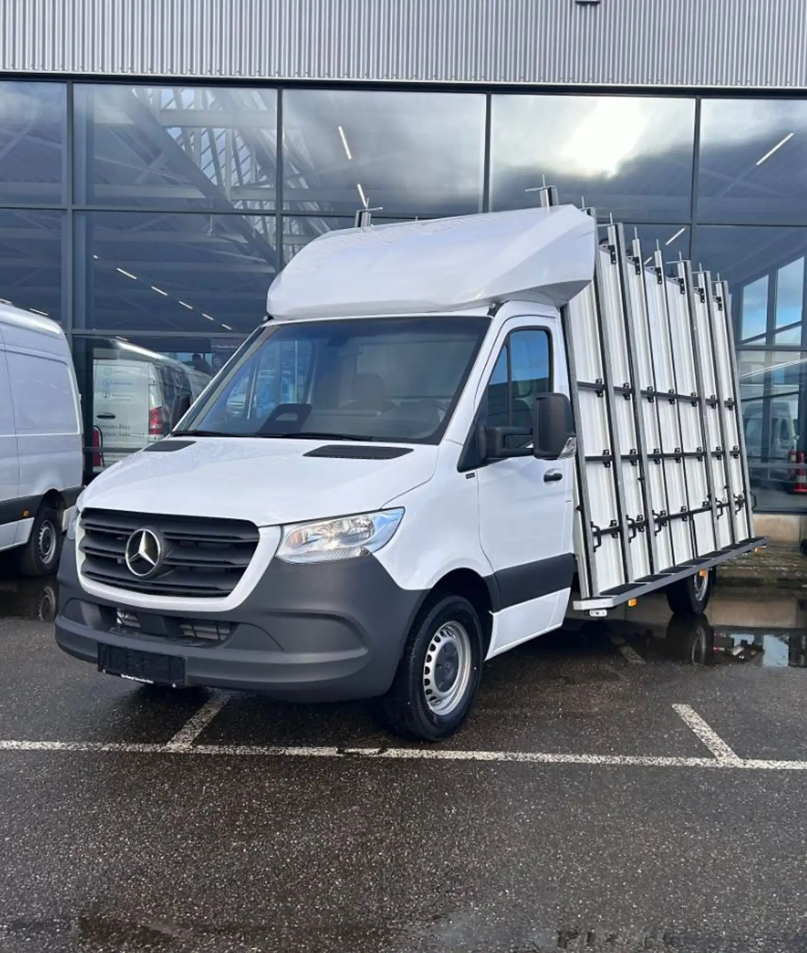 Mercedes-Benz - Sprinter