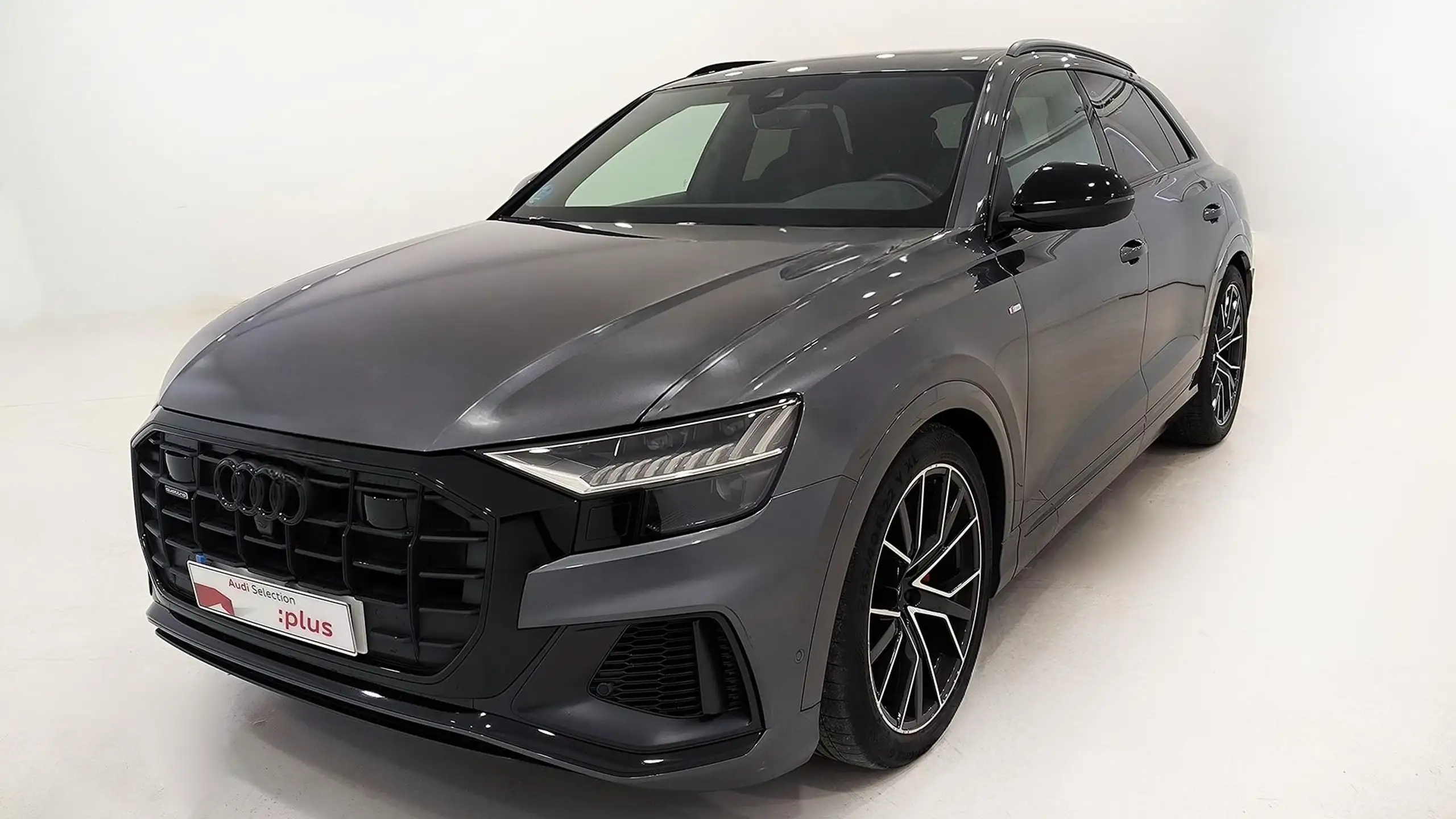 Audi Q8 2023