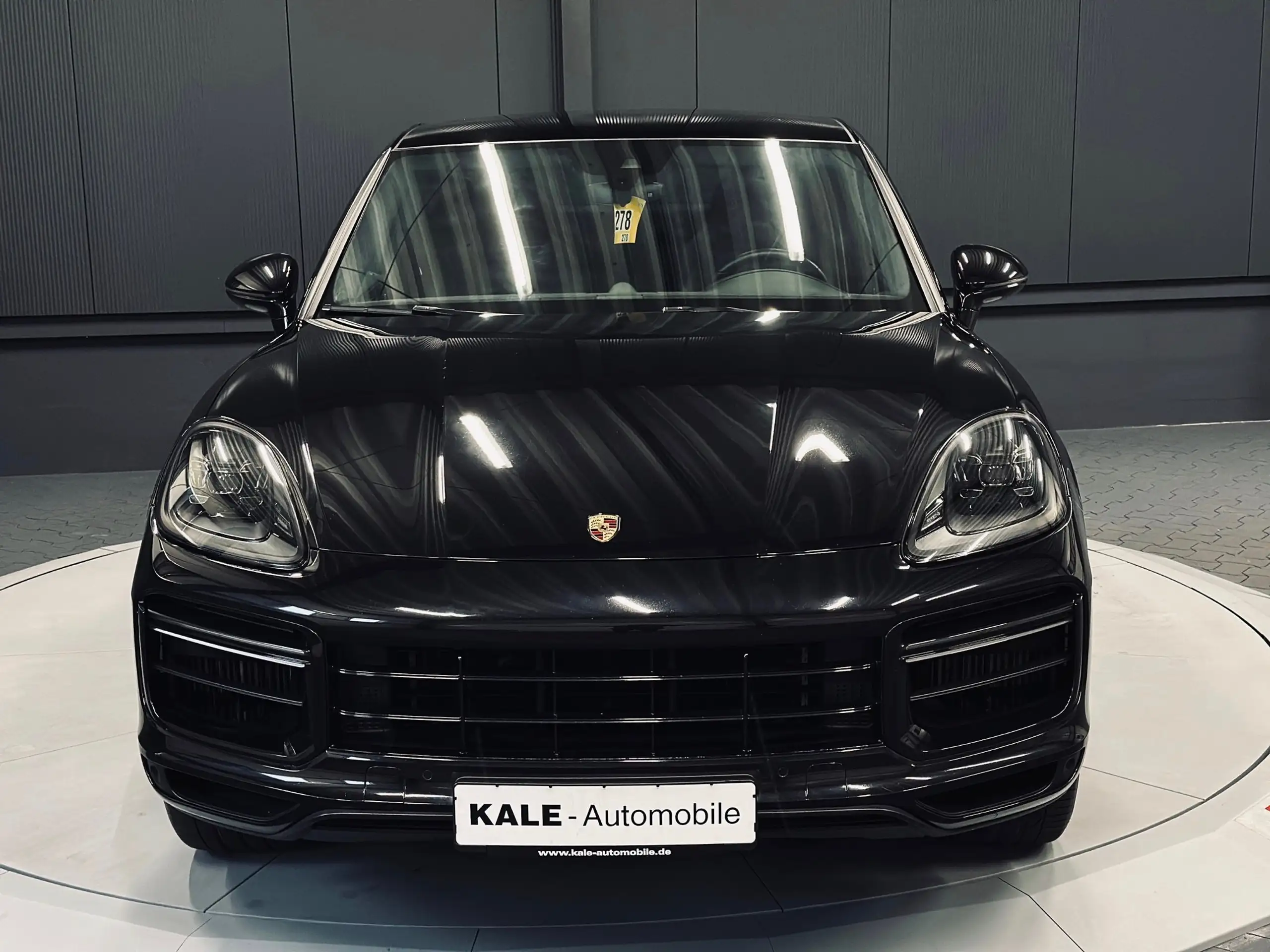 Porsche - Cayenne