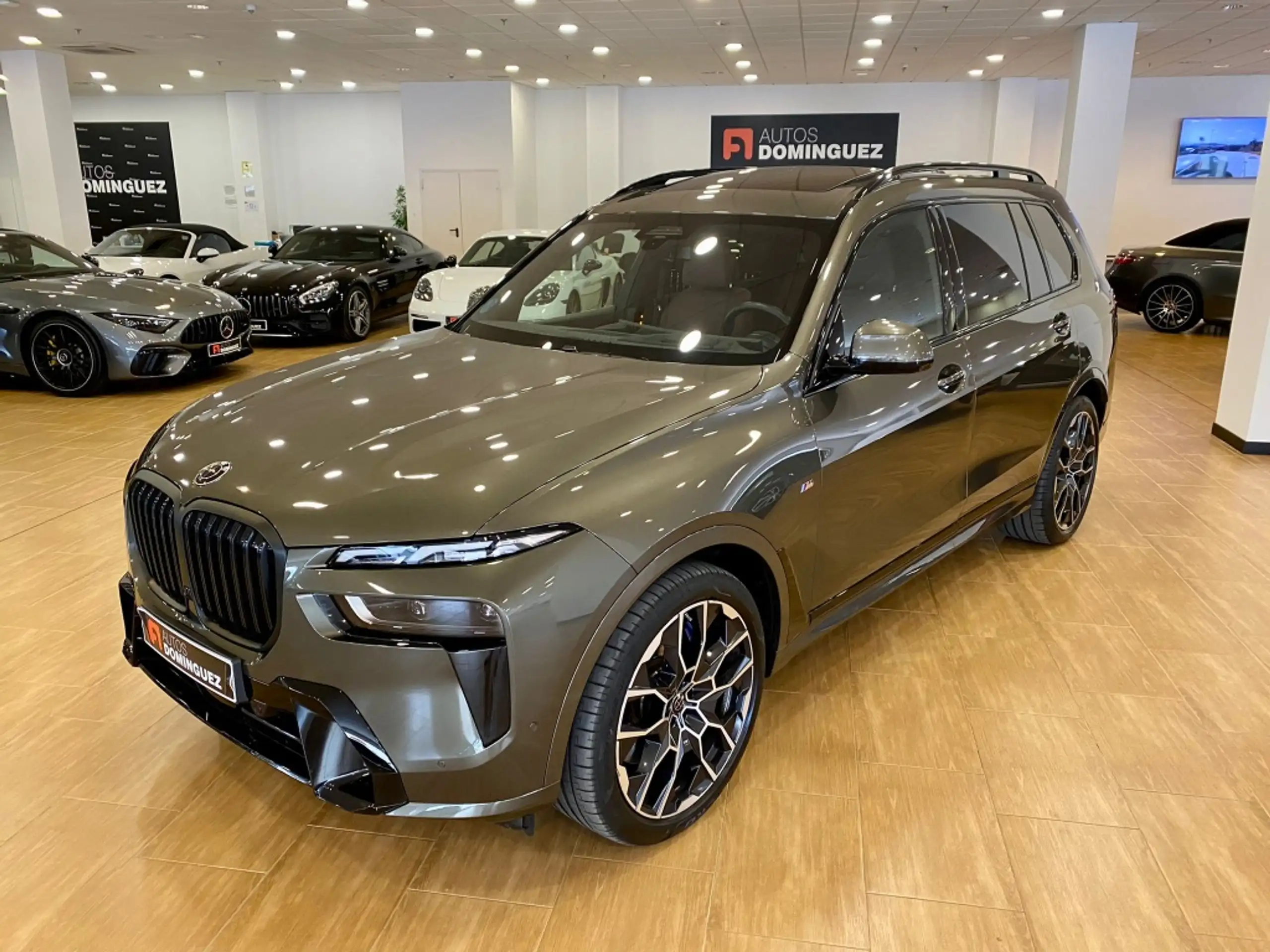 BMW - X7