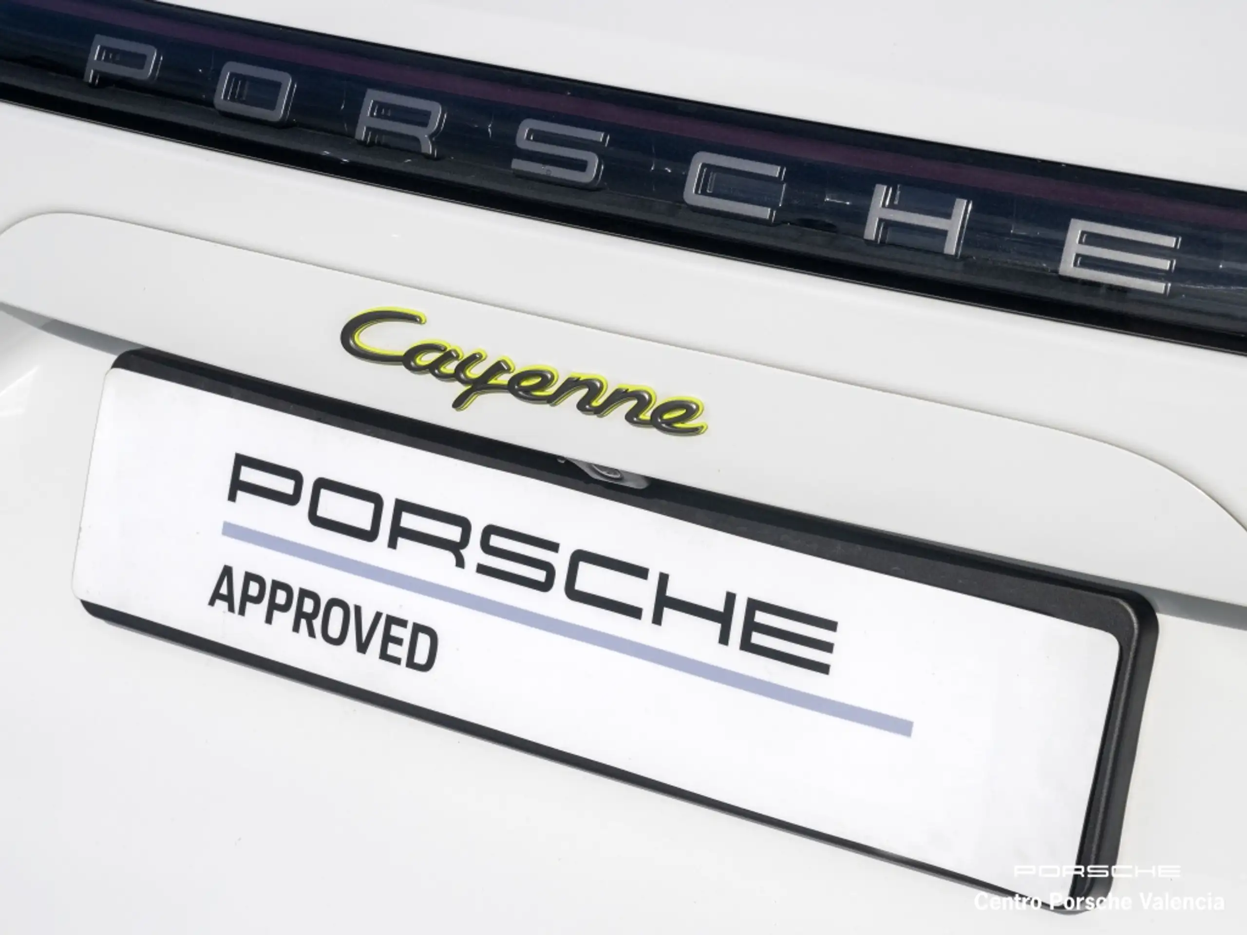 Porsche - Cayenne