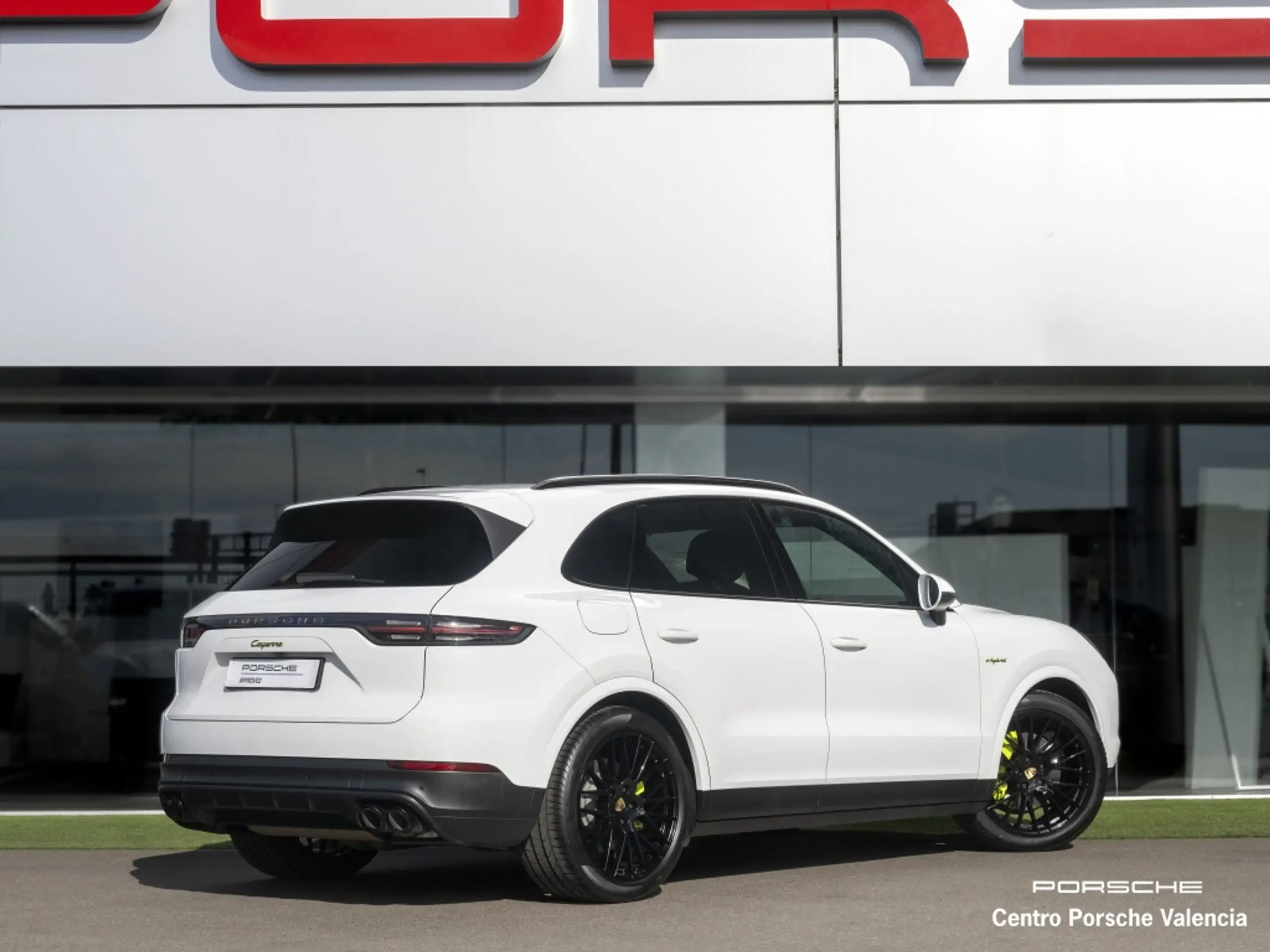 Porsche - Cayenne