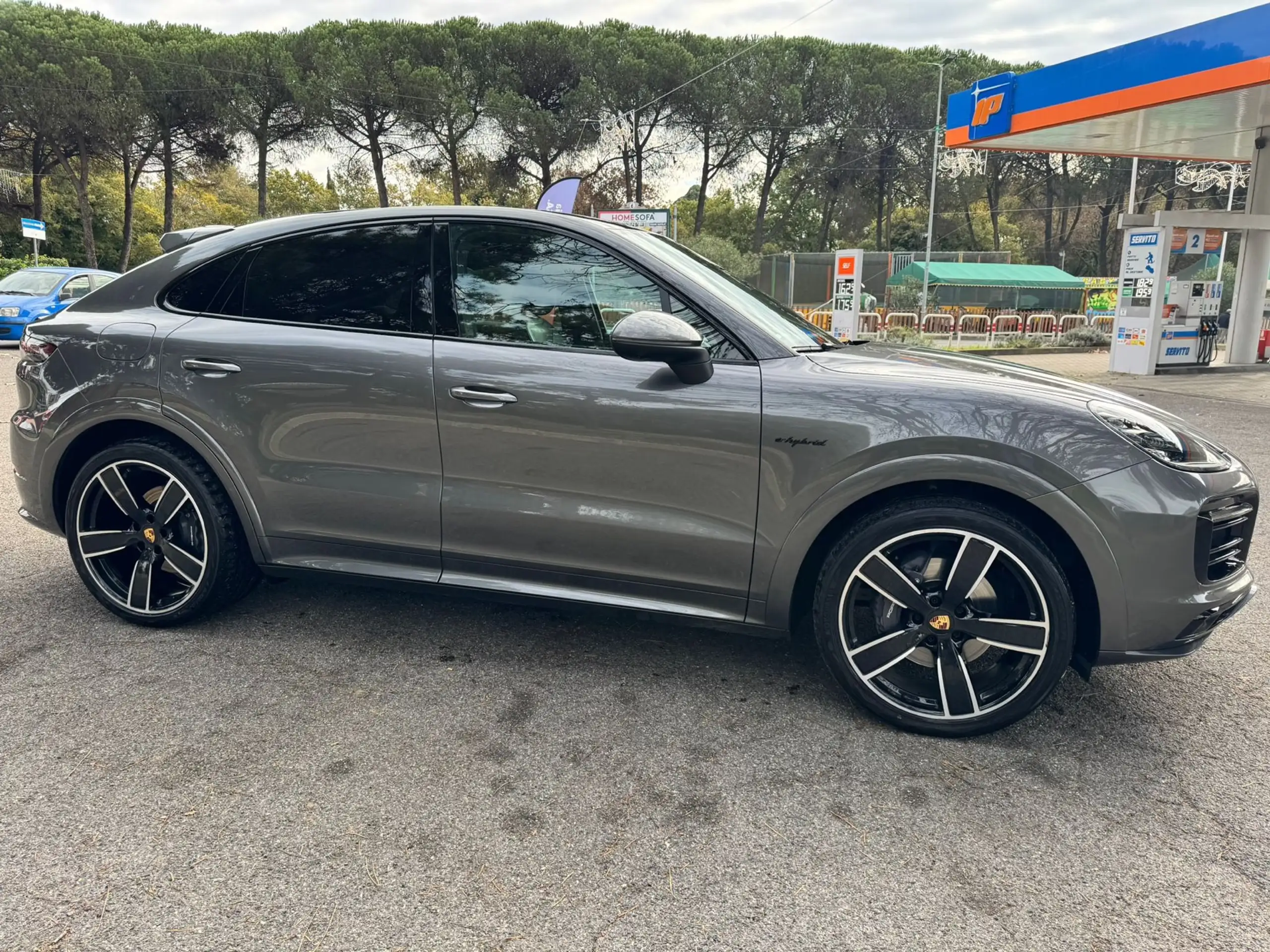 Porsche - Cayenne