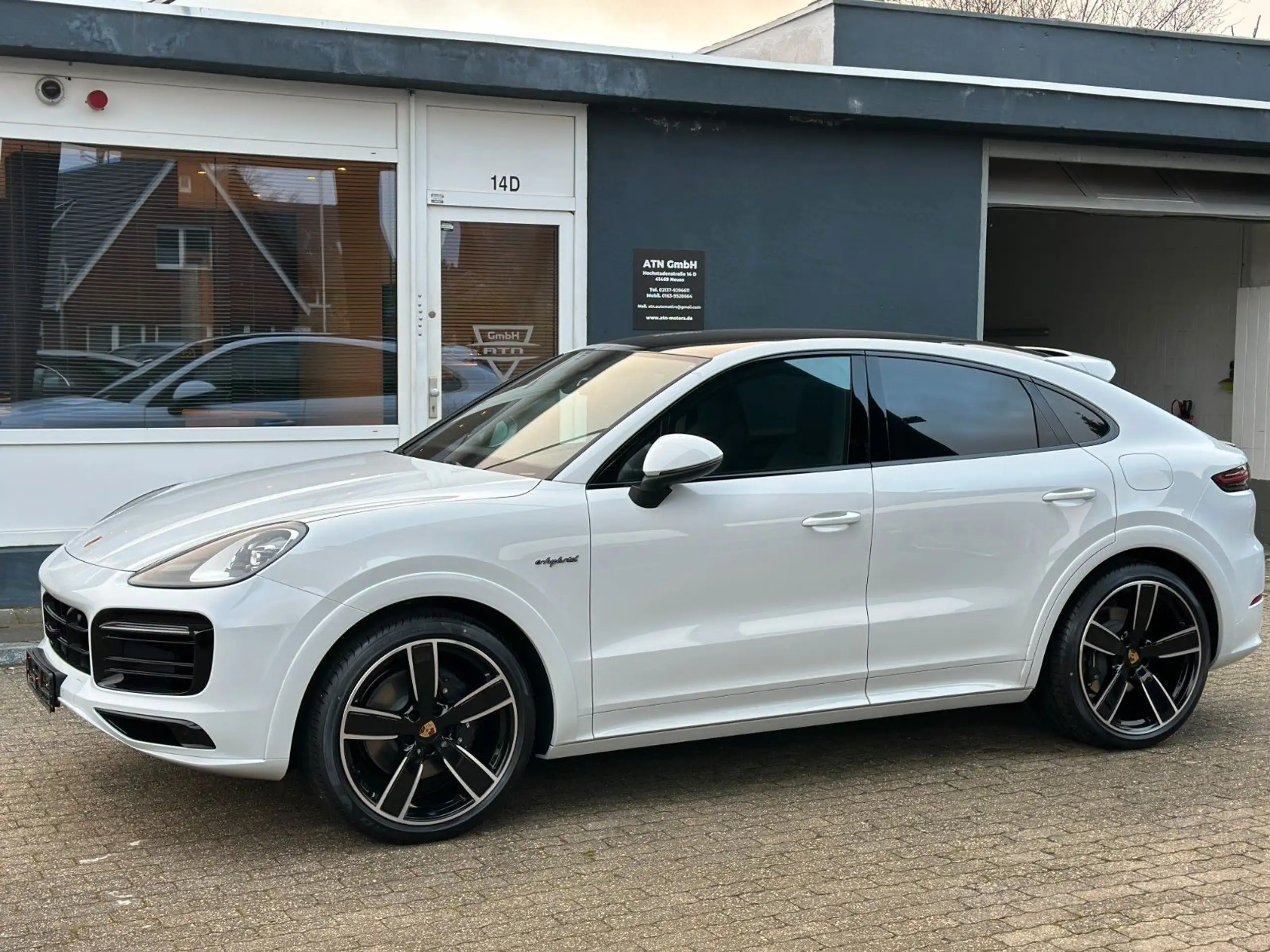 Porsche - Cayenne