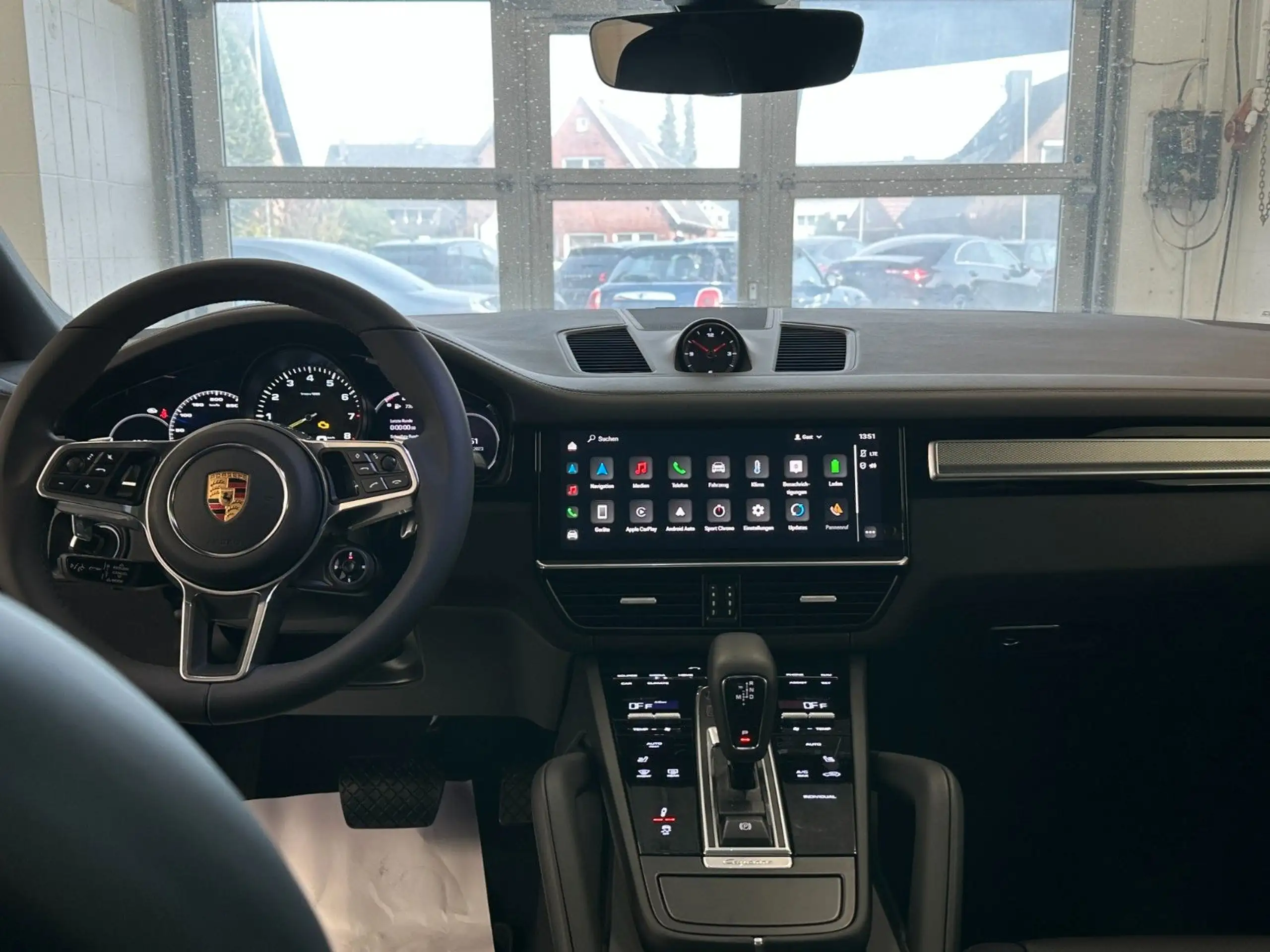 Porsche - Cayenne