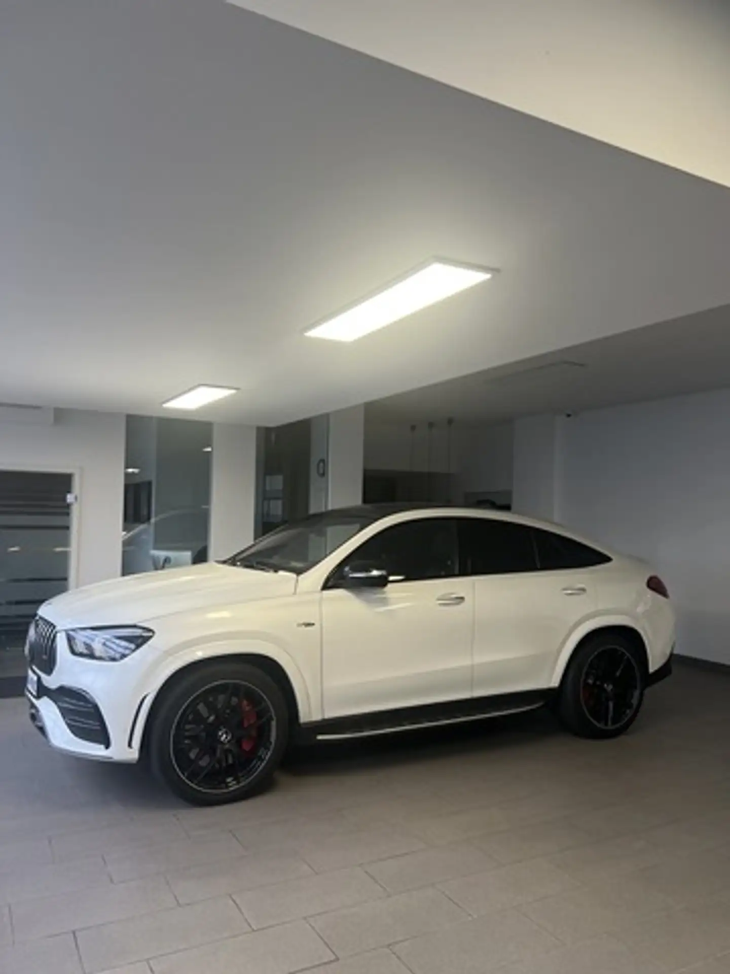 Mercedes-Benz - GLE 53 AMG