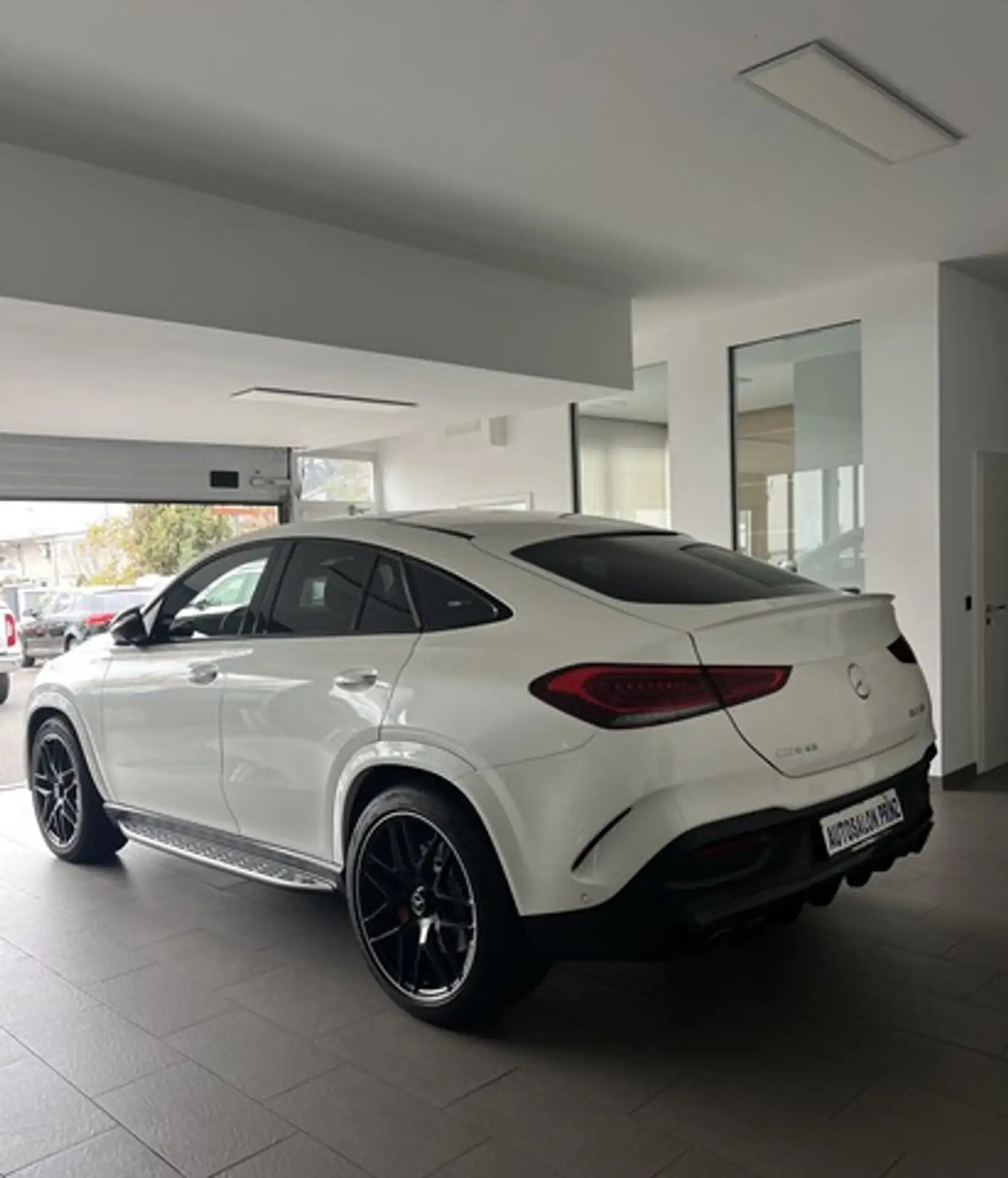 Mercedes-Benz - GLE 53 AMG