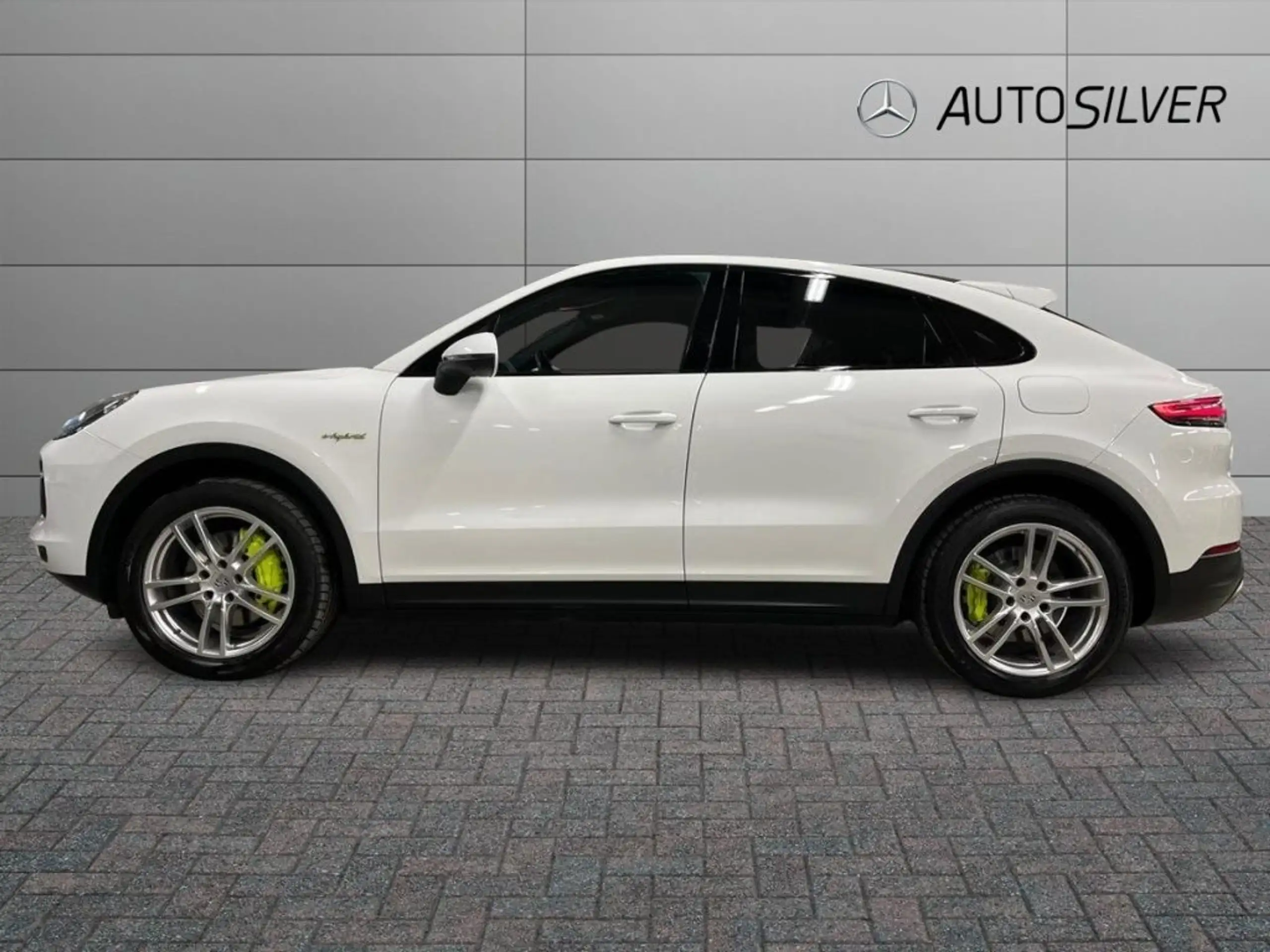 Porsche - Cayenne