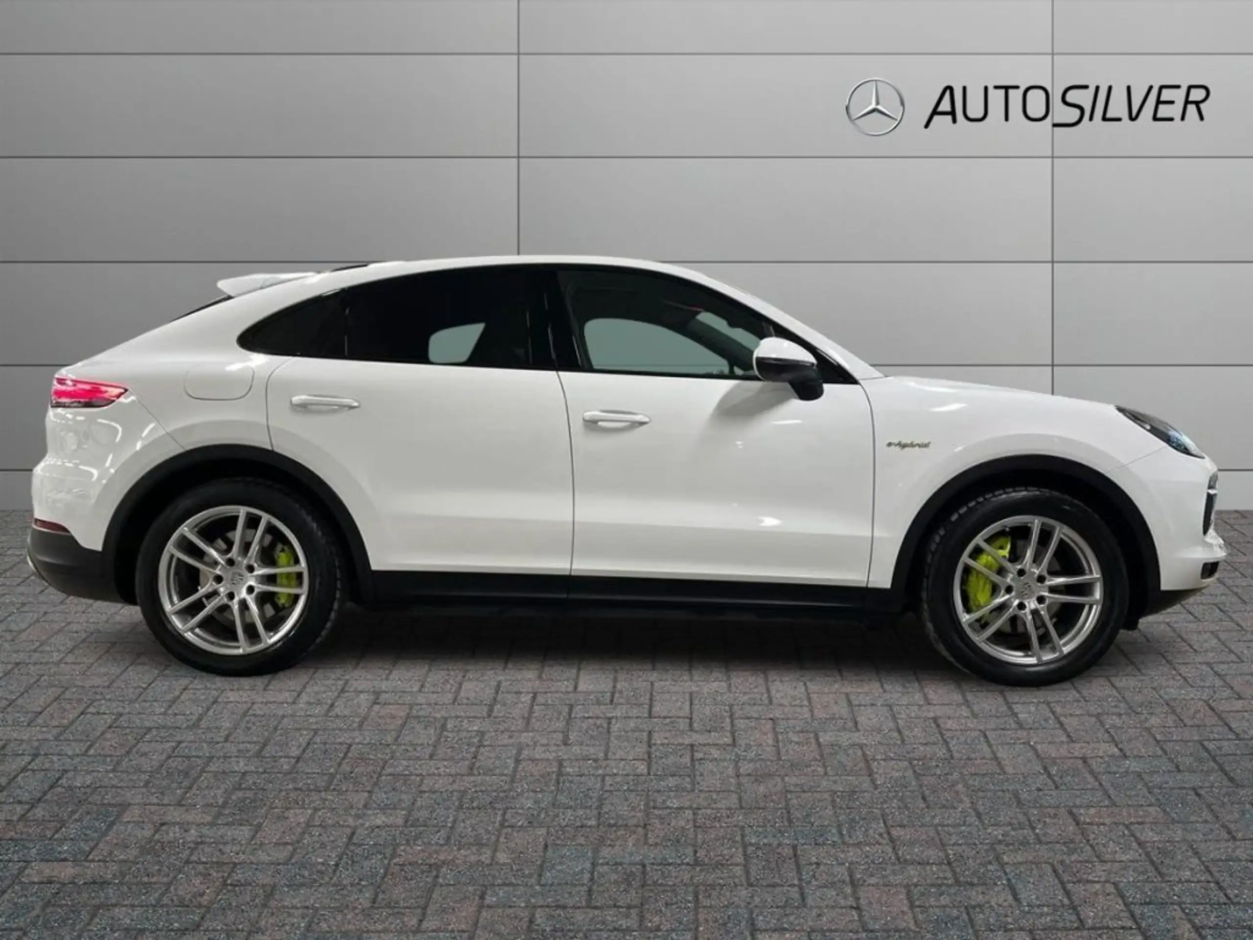 Porsche - Cayenne