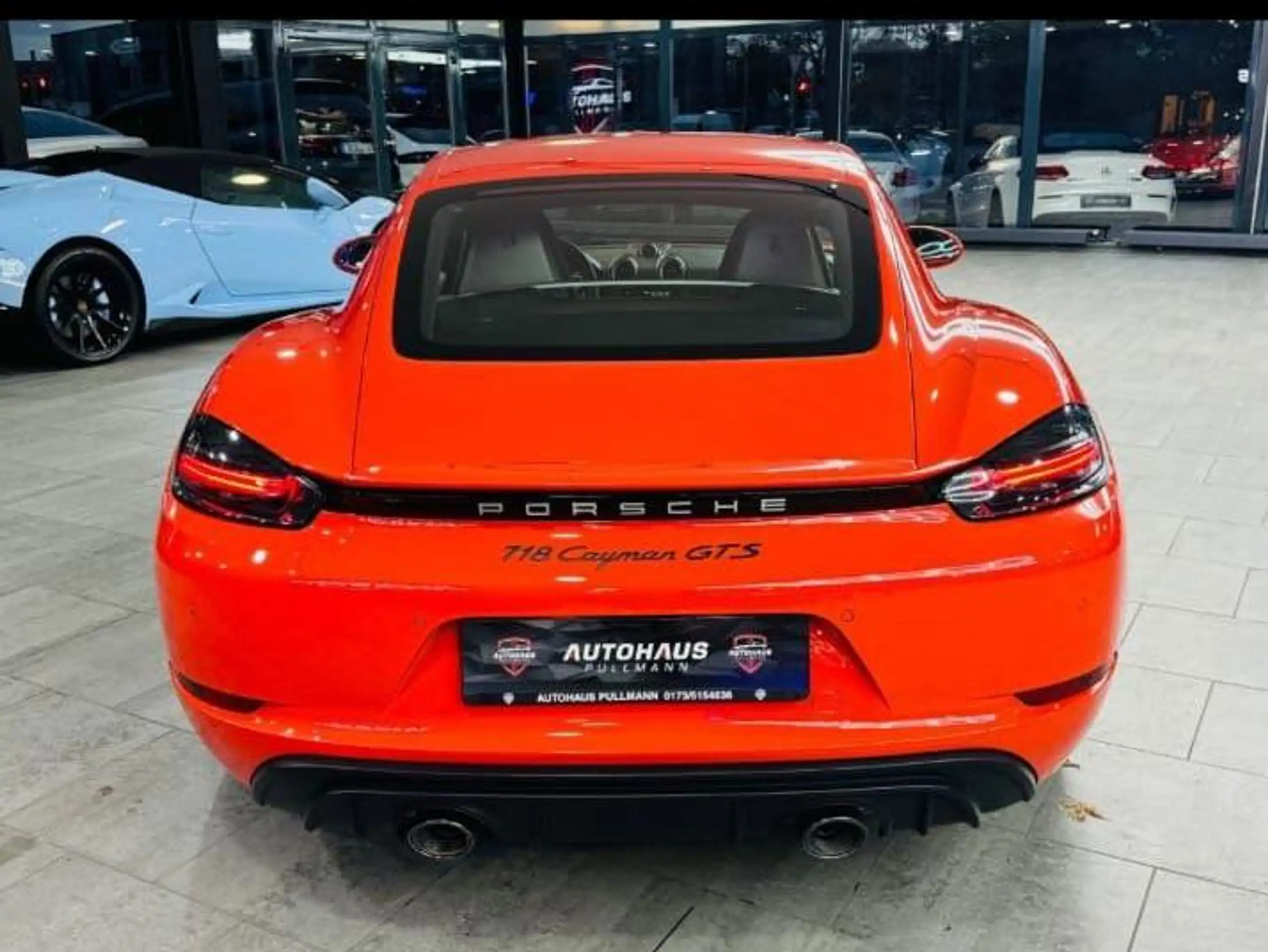 Porsche - Cayman