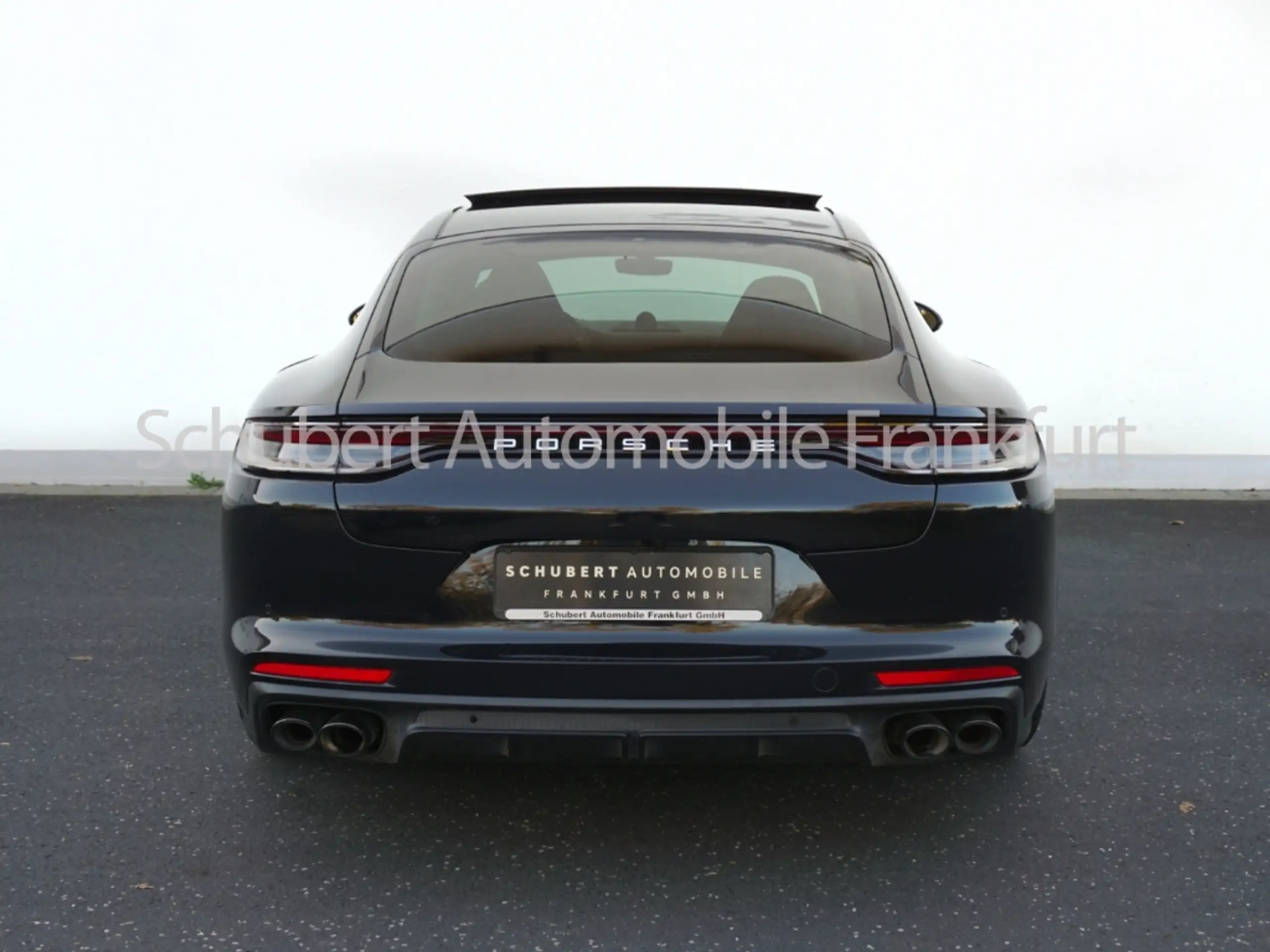 Porsche - Panamera