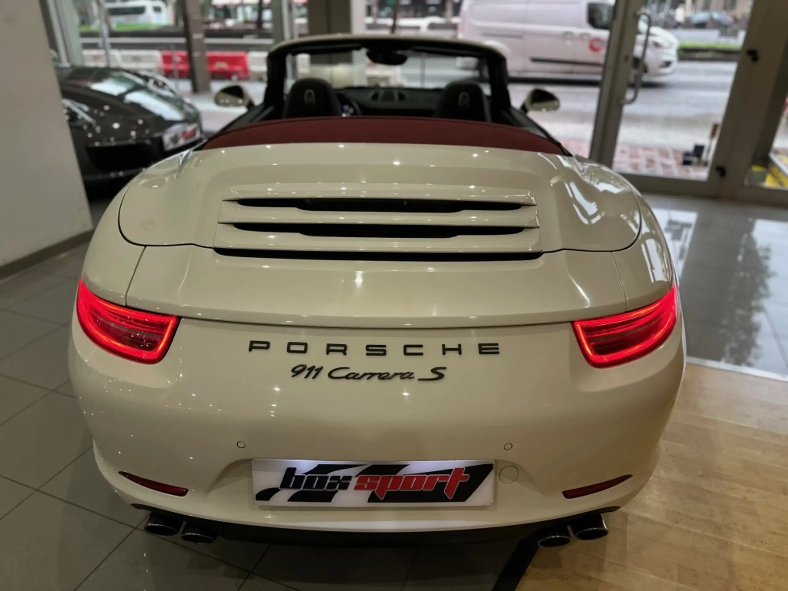 Porsche - 991