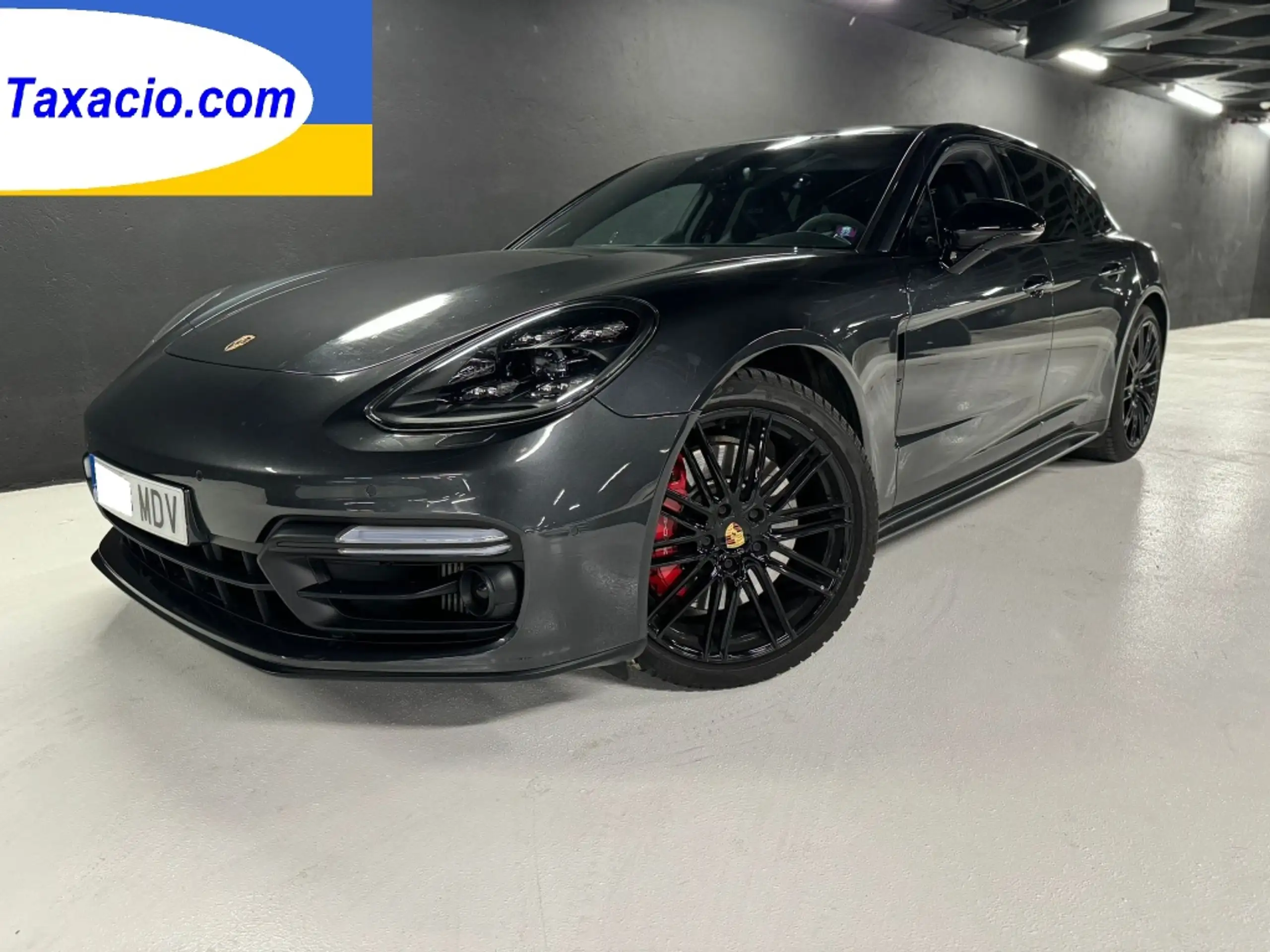 Porsche - Panamera