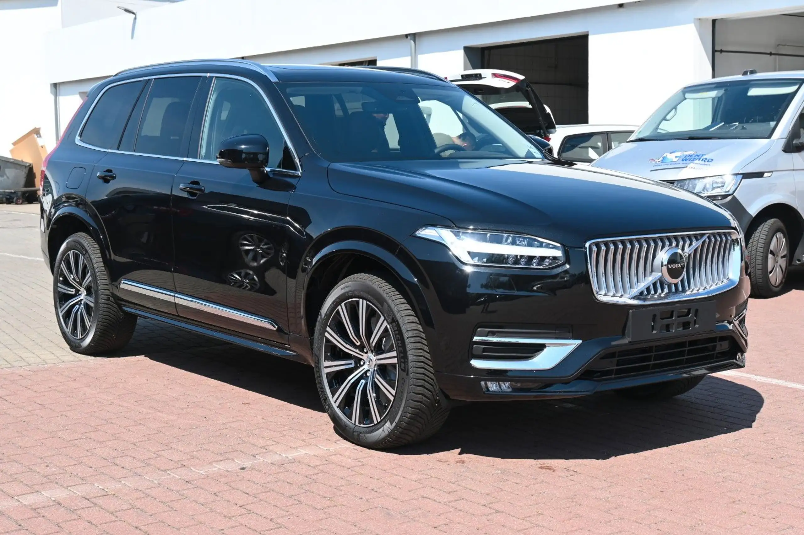 Volvo - XC90