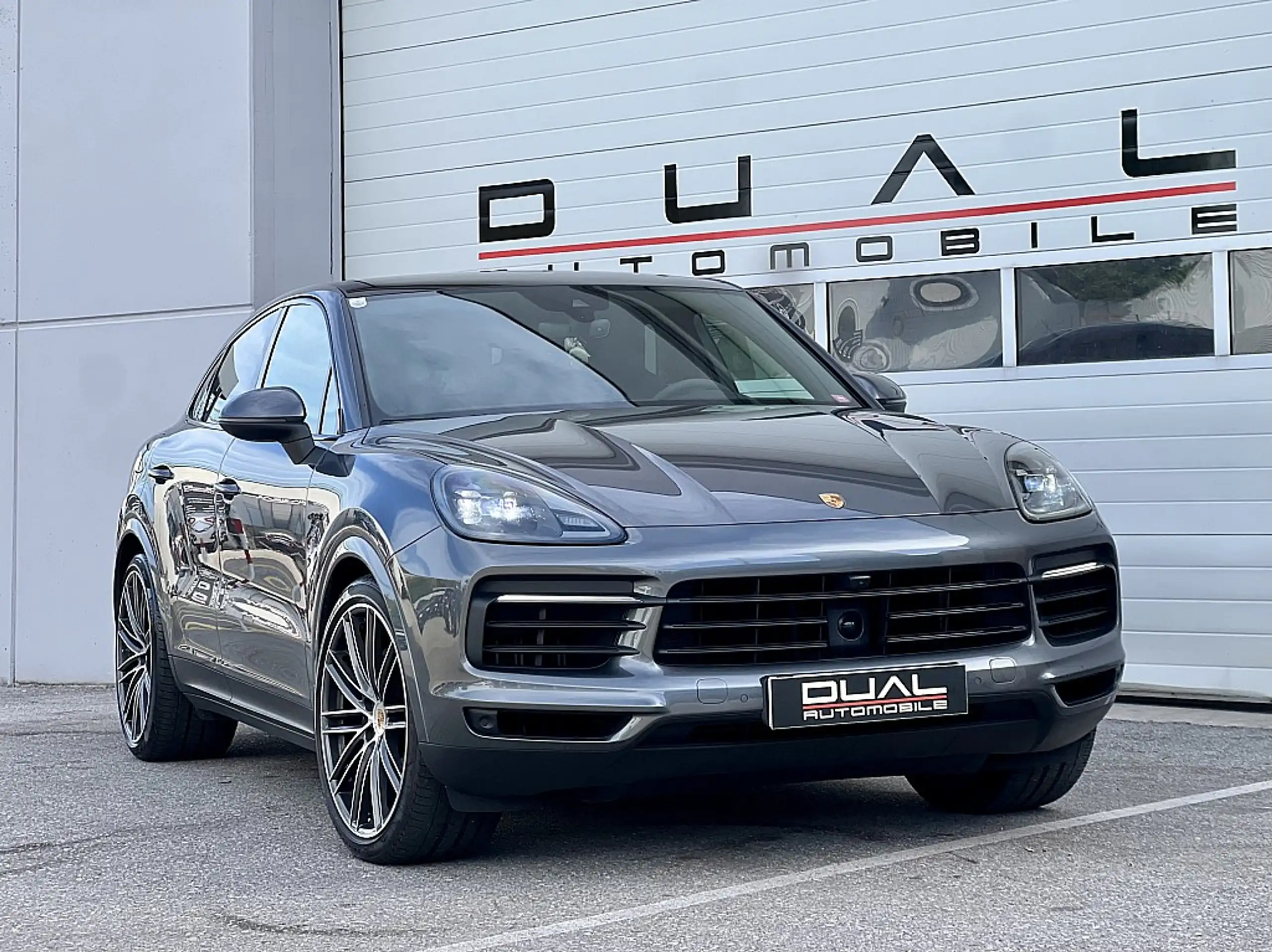 Porsche - Cayenne