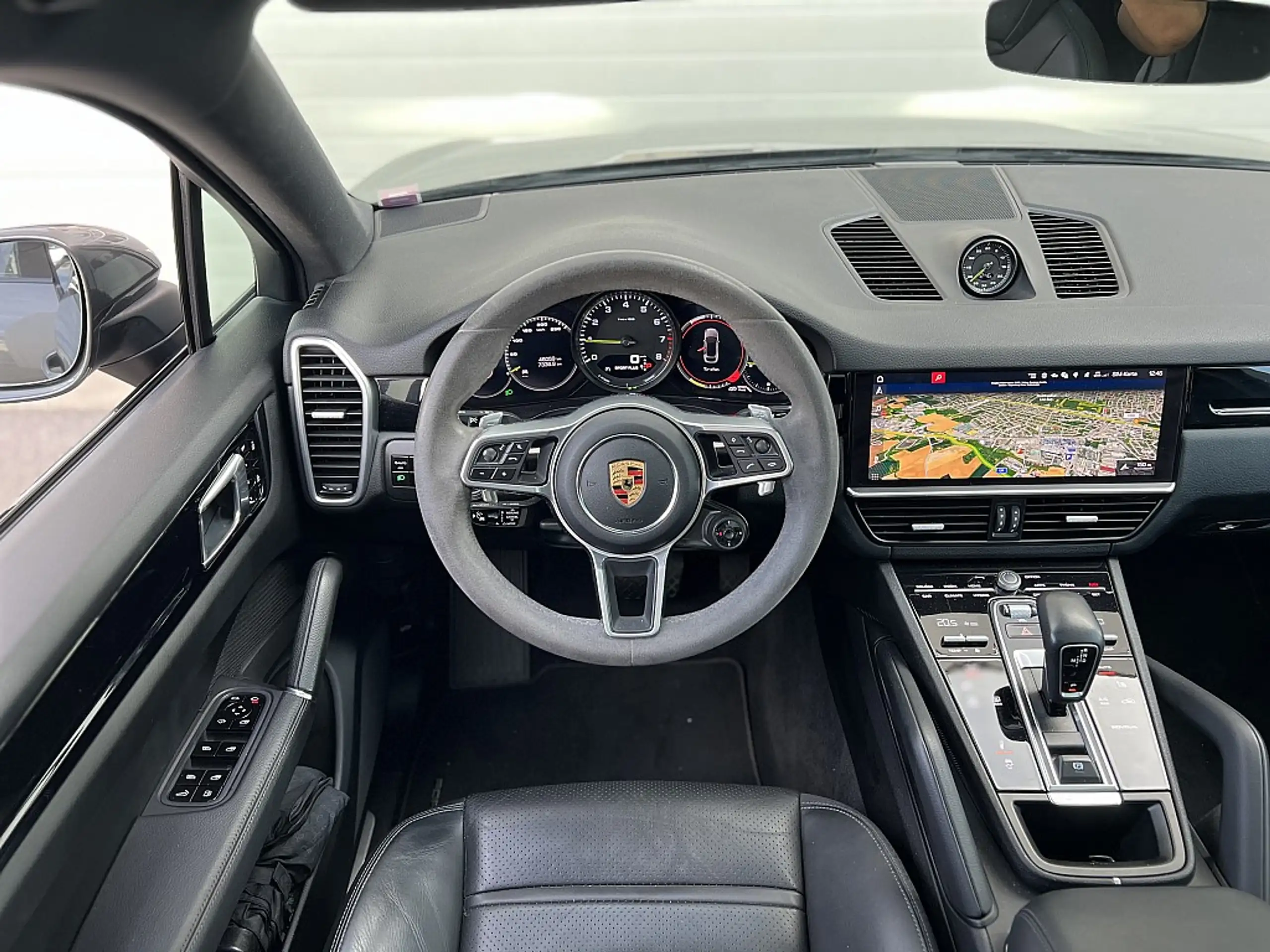 Porsche - Cayenne