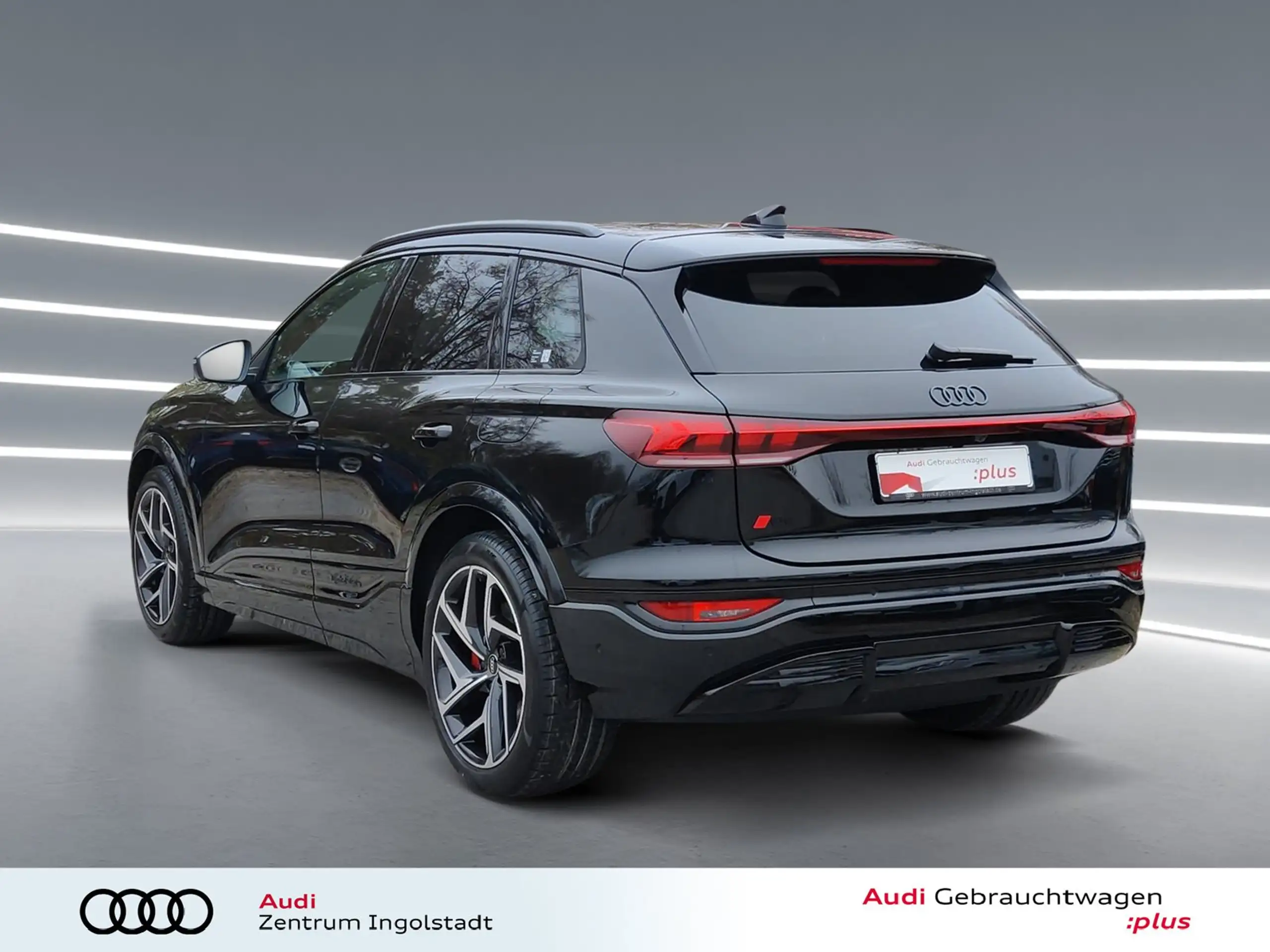 Audi - Q6