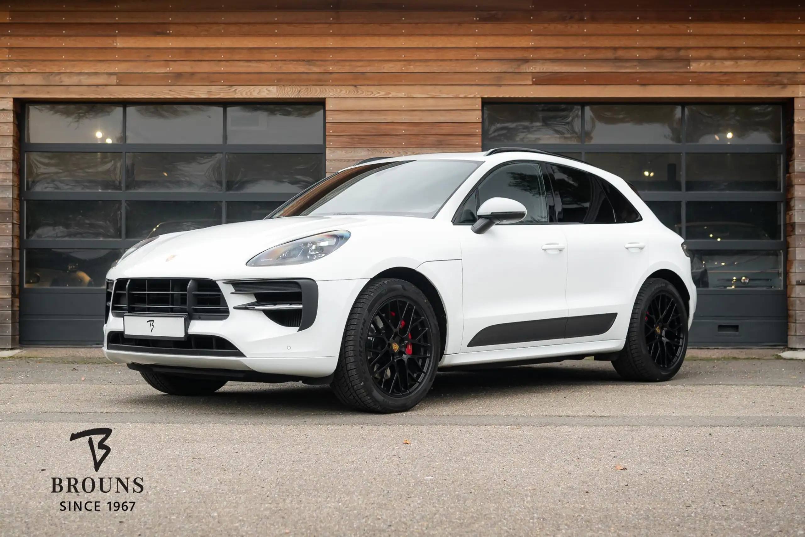 Porsche - Macan