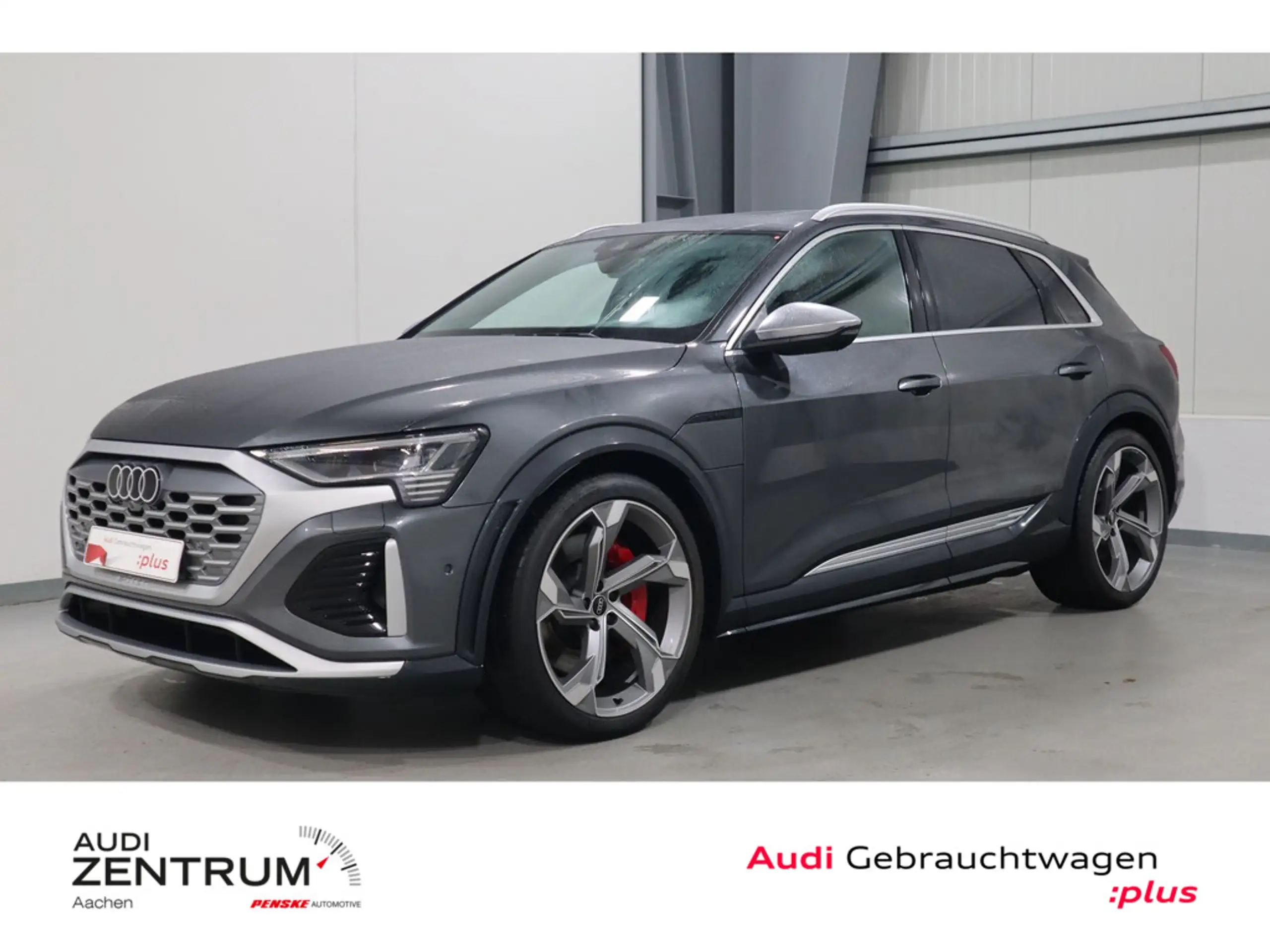 Audi - SQ8