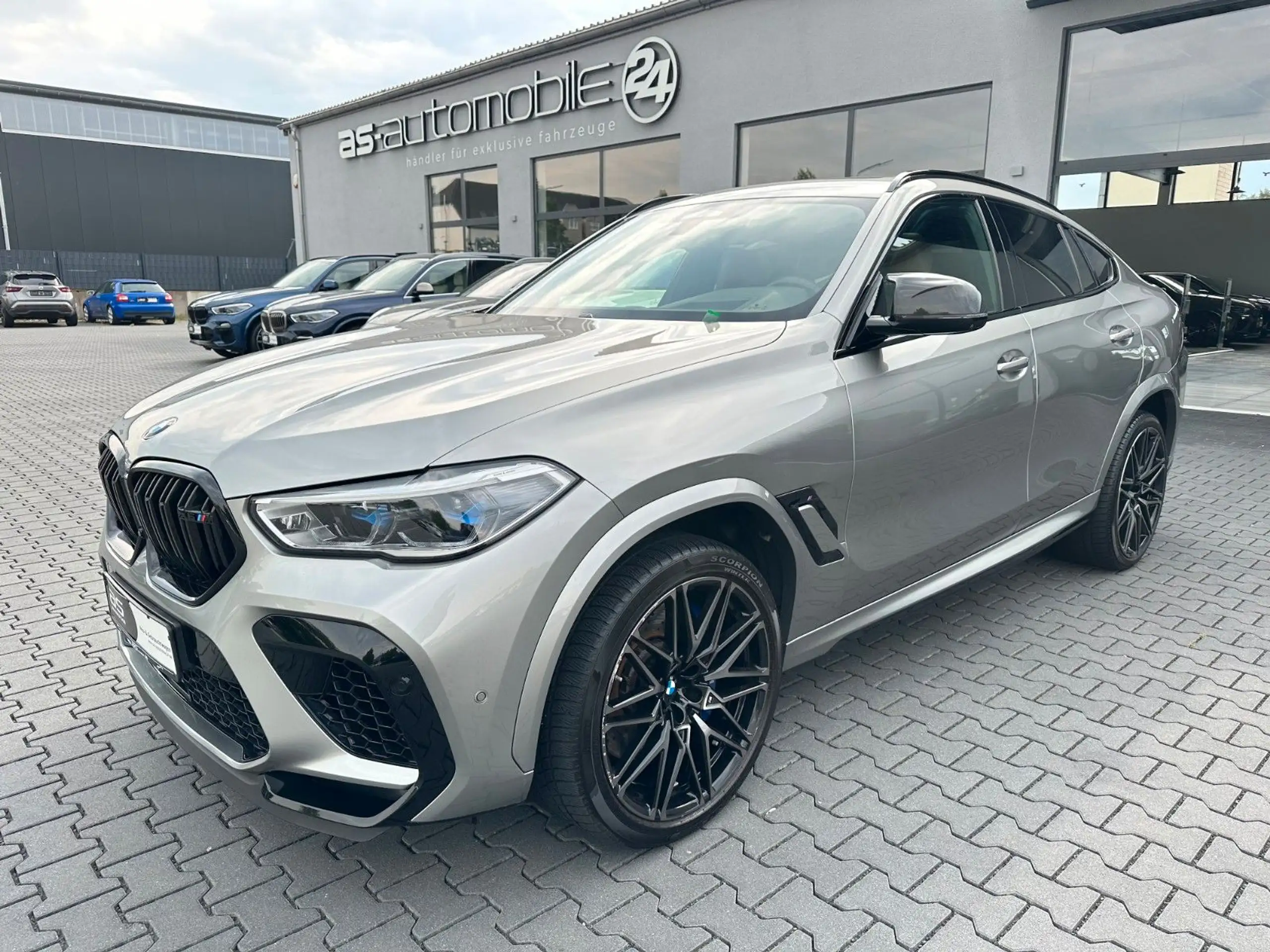 BMW - X6 M