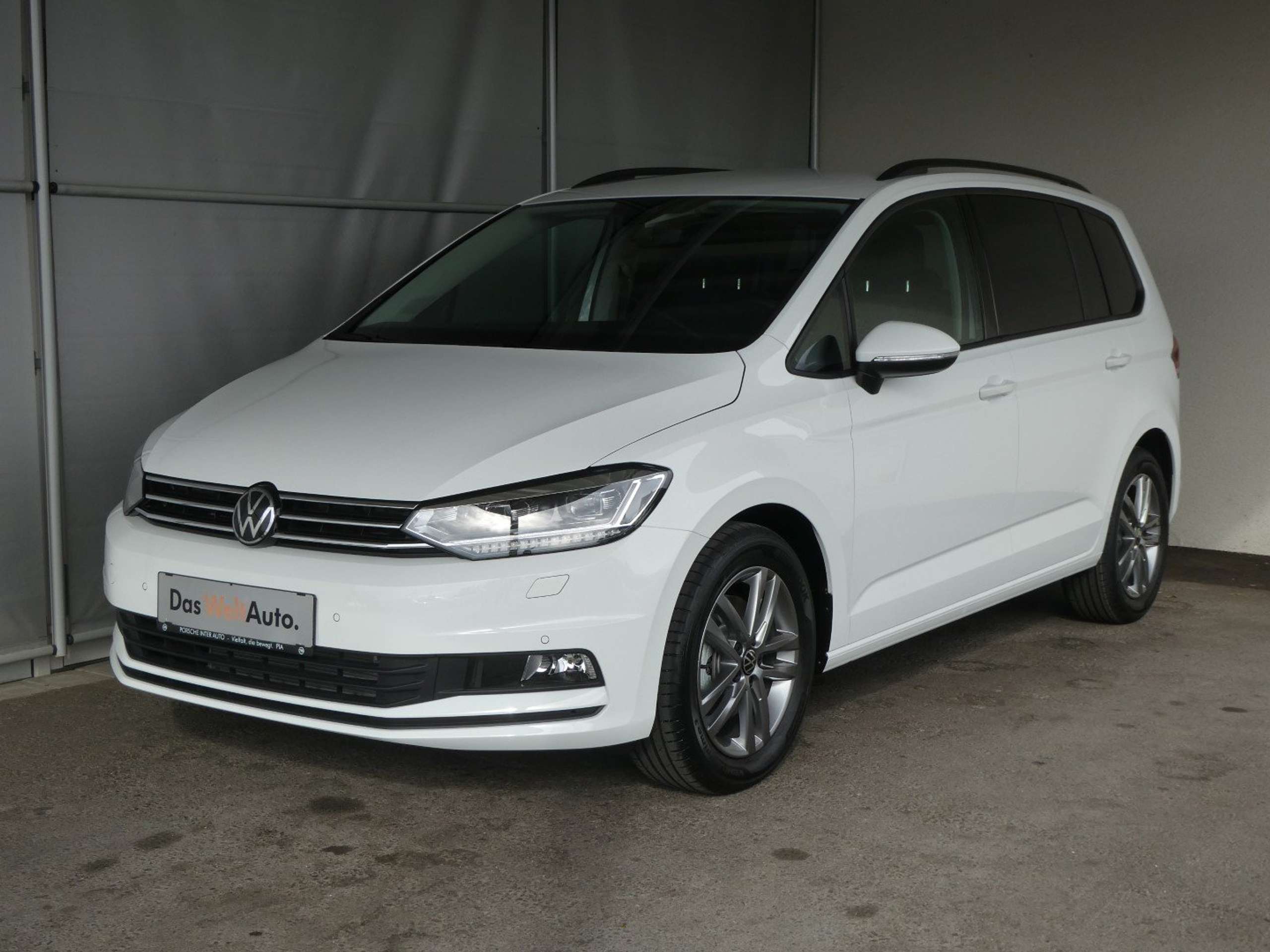 Volkswagen - Touran