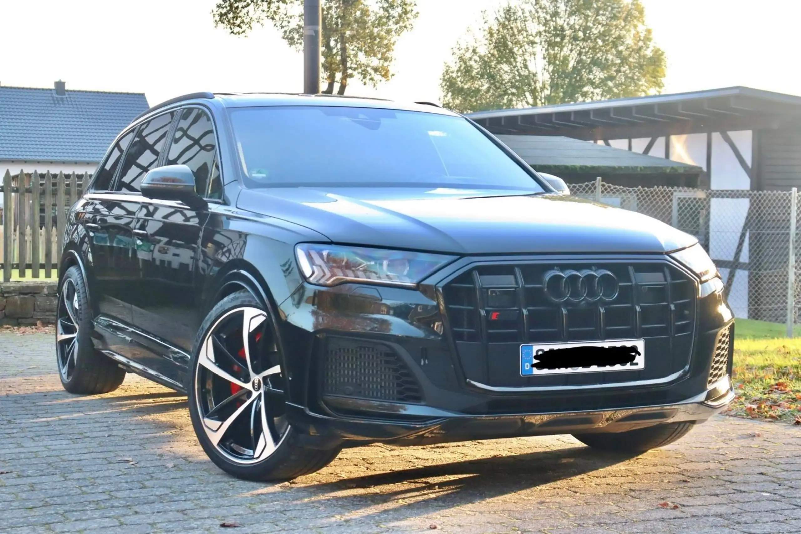 Audi - SQ7