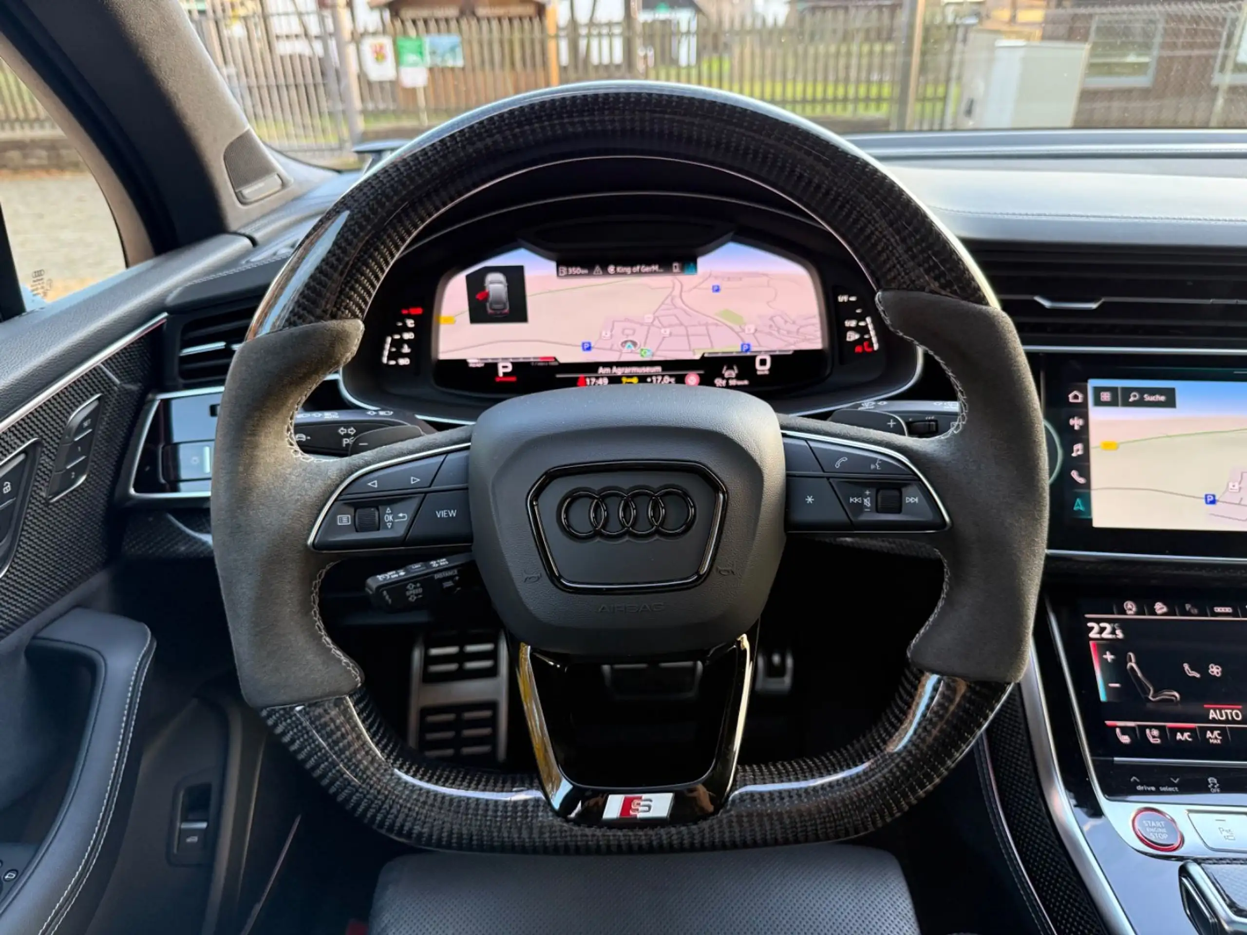 Audi - SQ7