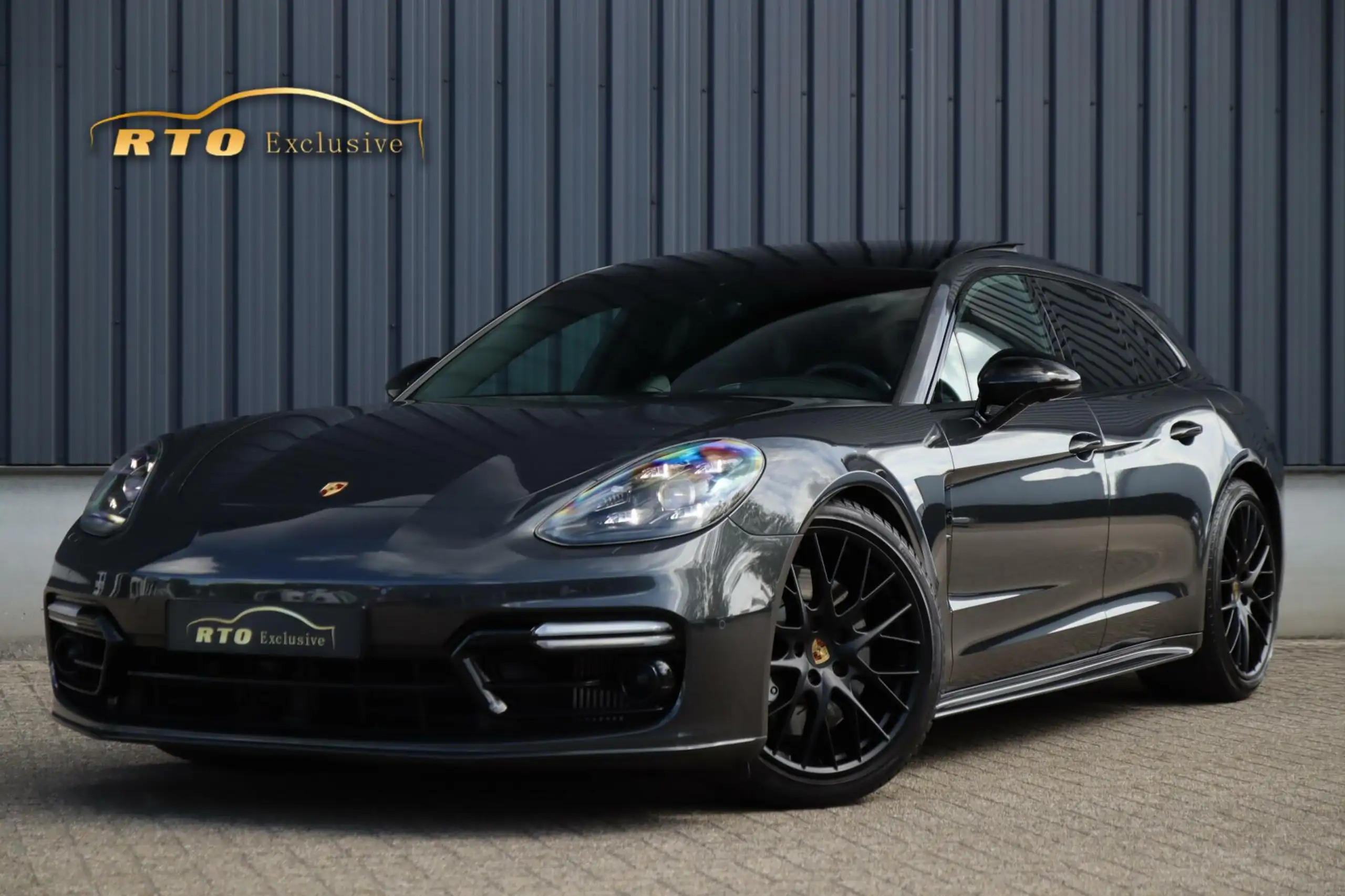 Porsche - Panamera