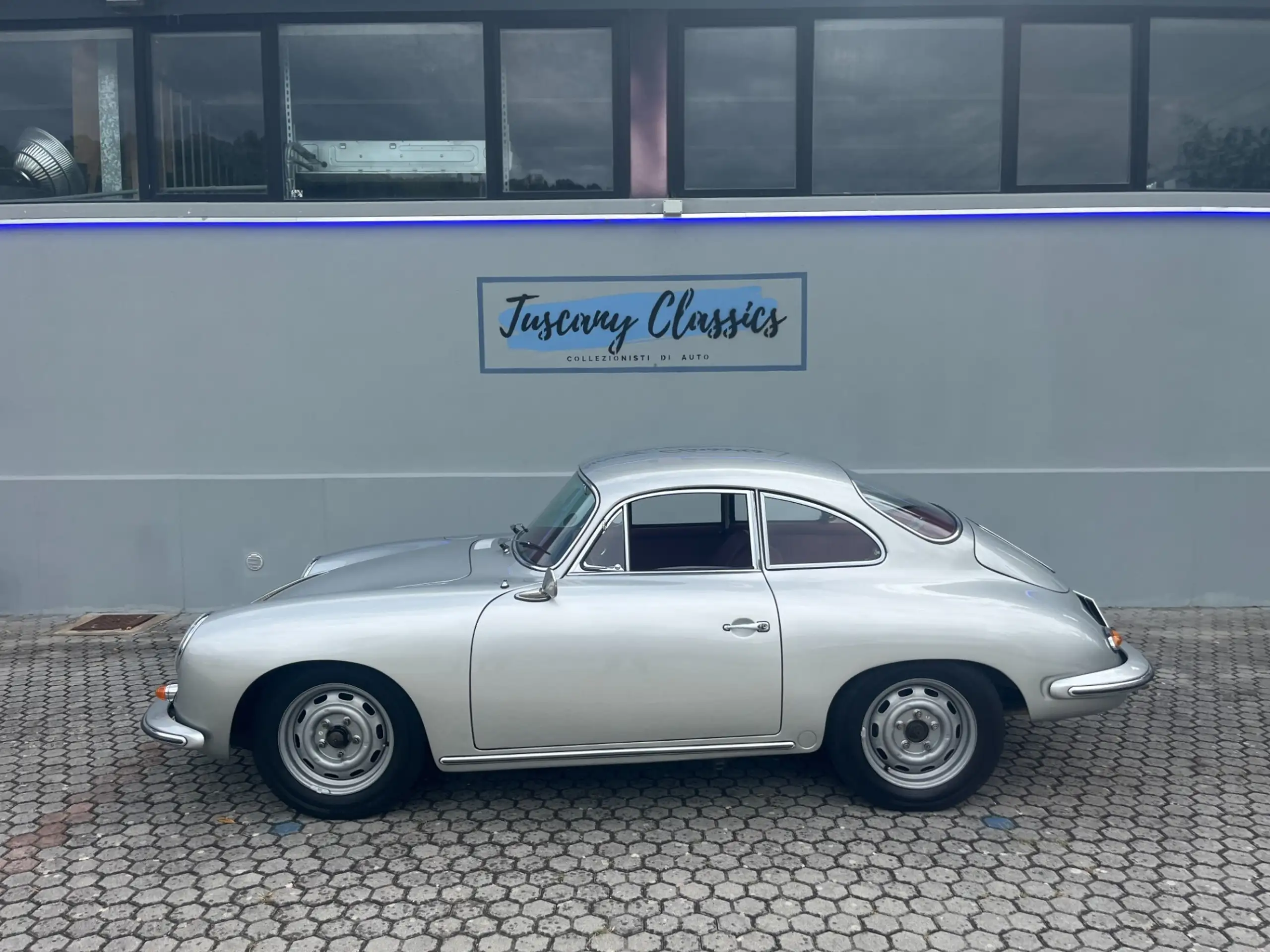 Porsche - 356