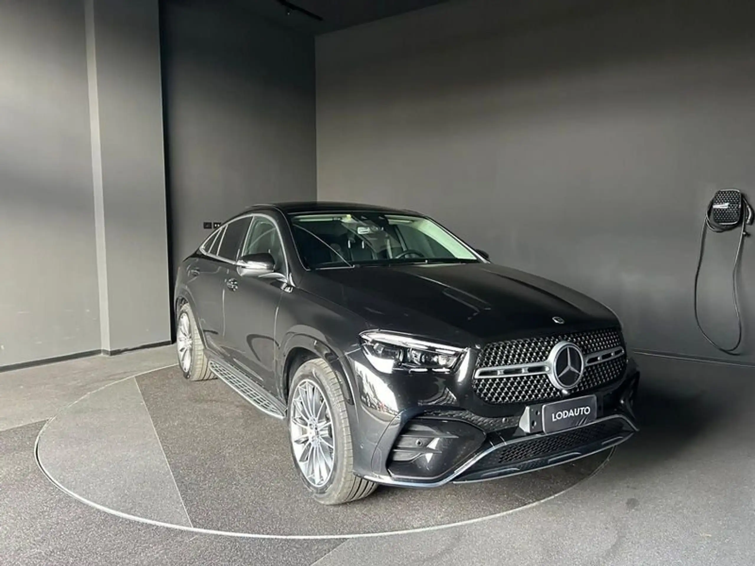 Mercedes-Benz - GLE 350