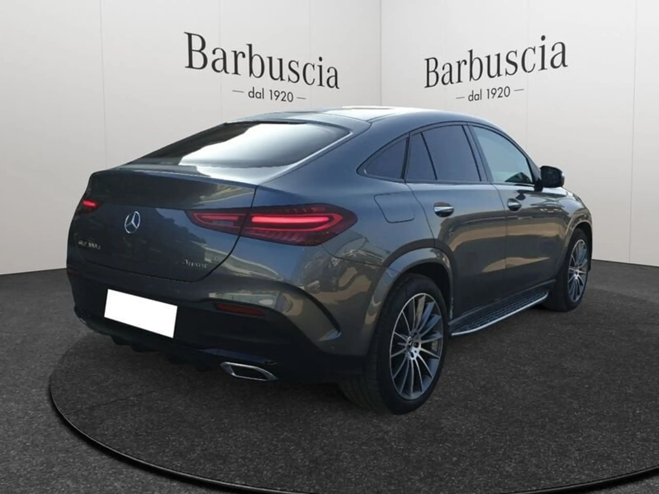 Mercedes-Benz - GLE 300