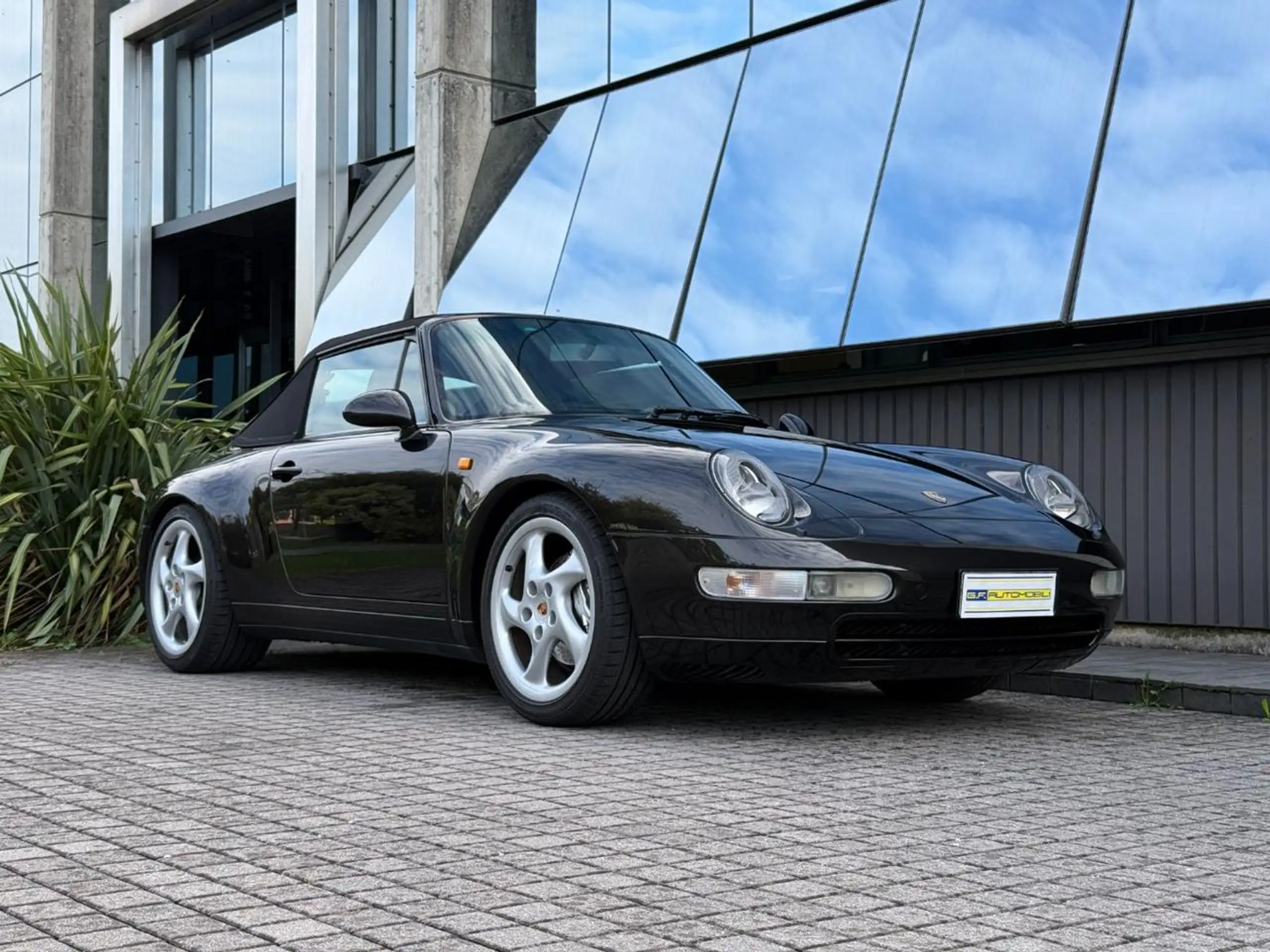 Porsche - 993