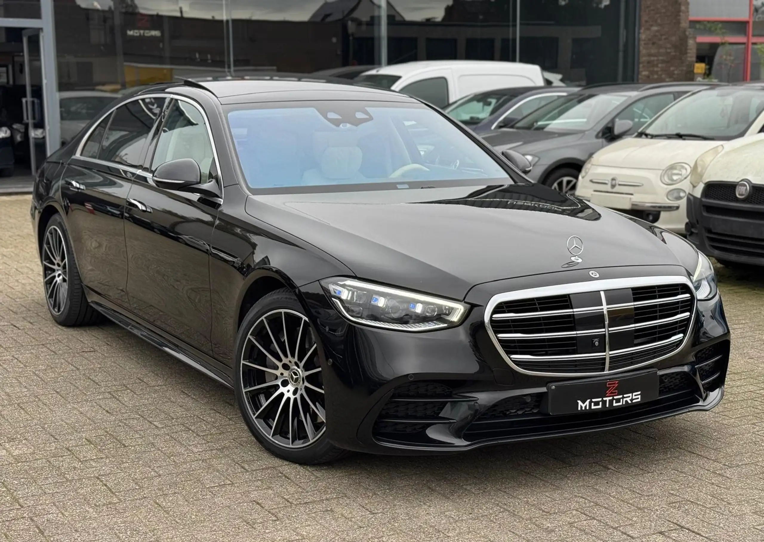 Mercedes-Benz - S 400